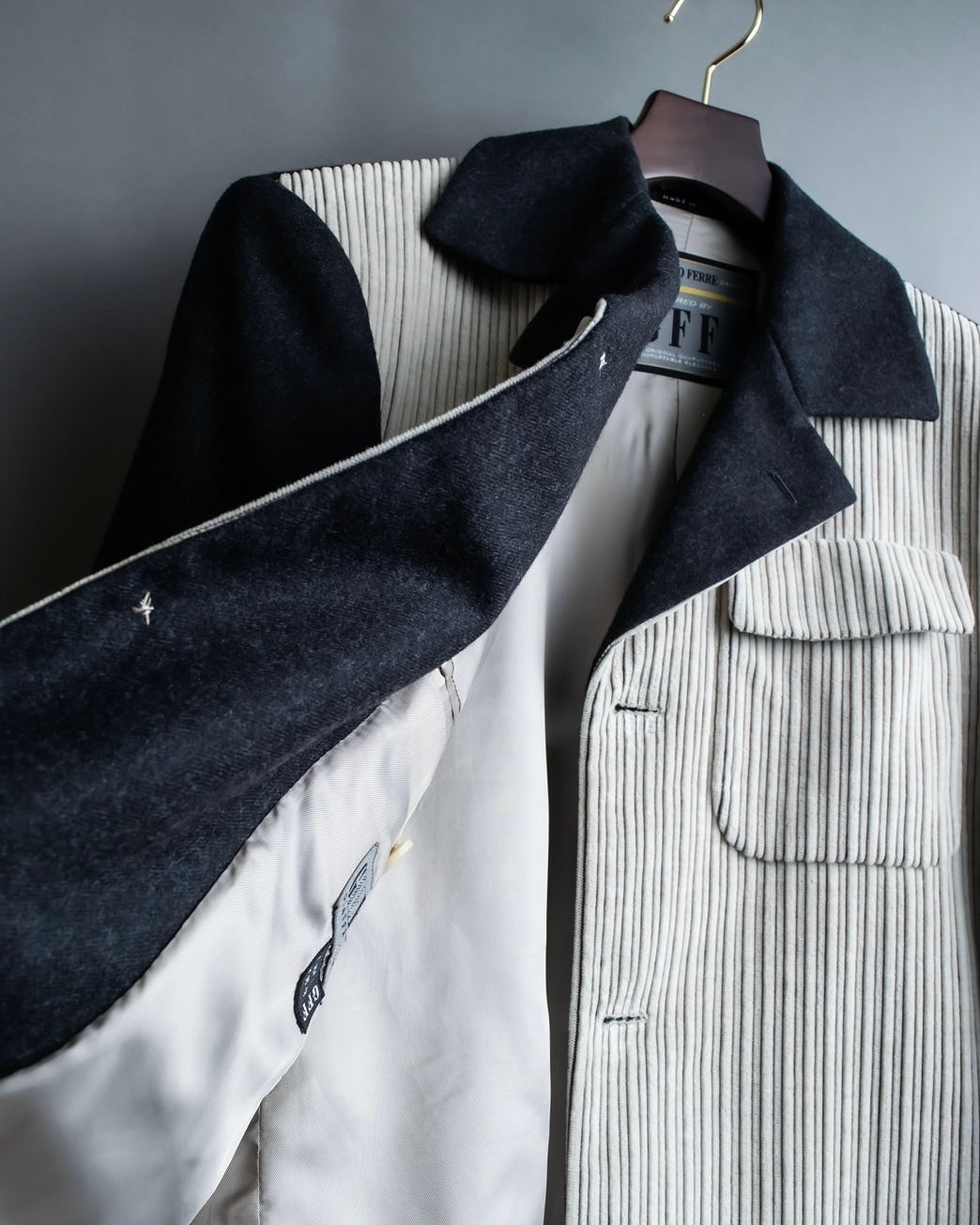 "GIANFRANCO FERRE" Virgin wool x corduroy playful tailored jacket