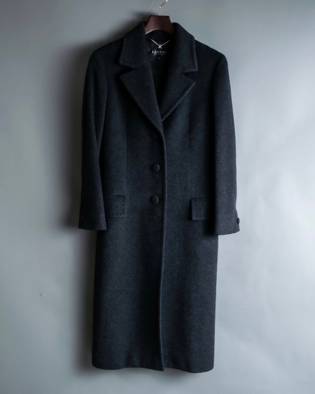 "LANVIN" 100% Cashmere Walnut Button Chester Coat