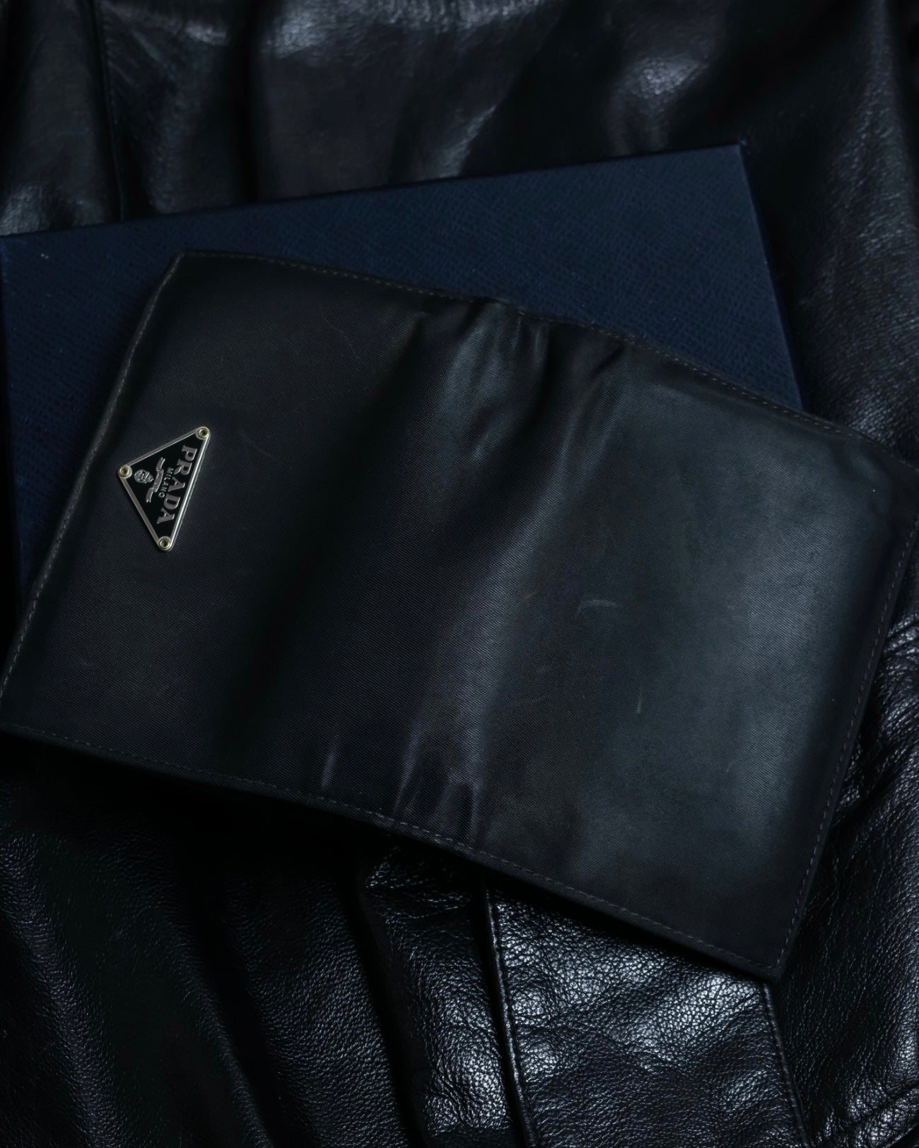 "PRADA" Good condition compact wallet