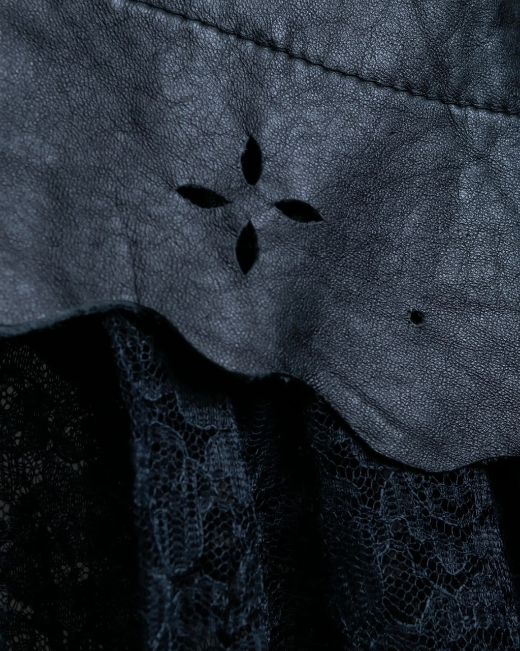 Cowhide flared lace skirt