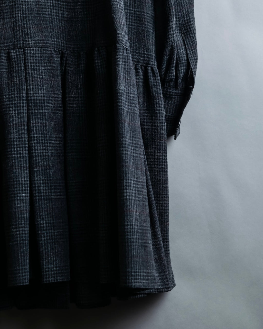 “Burberry Black Label” Trench coat designed long check shirts