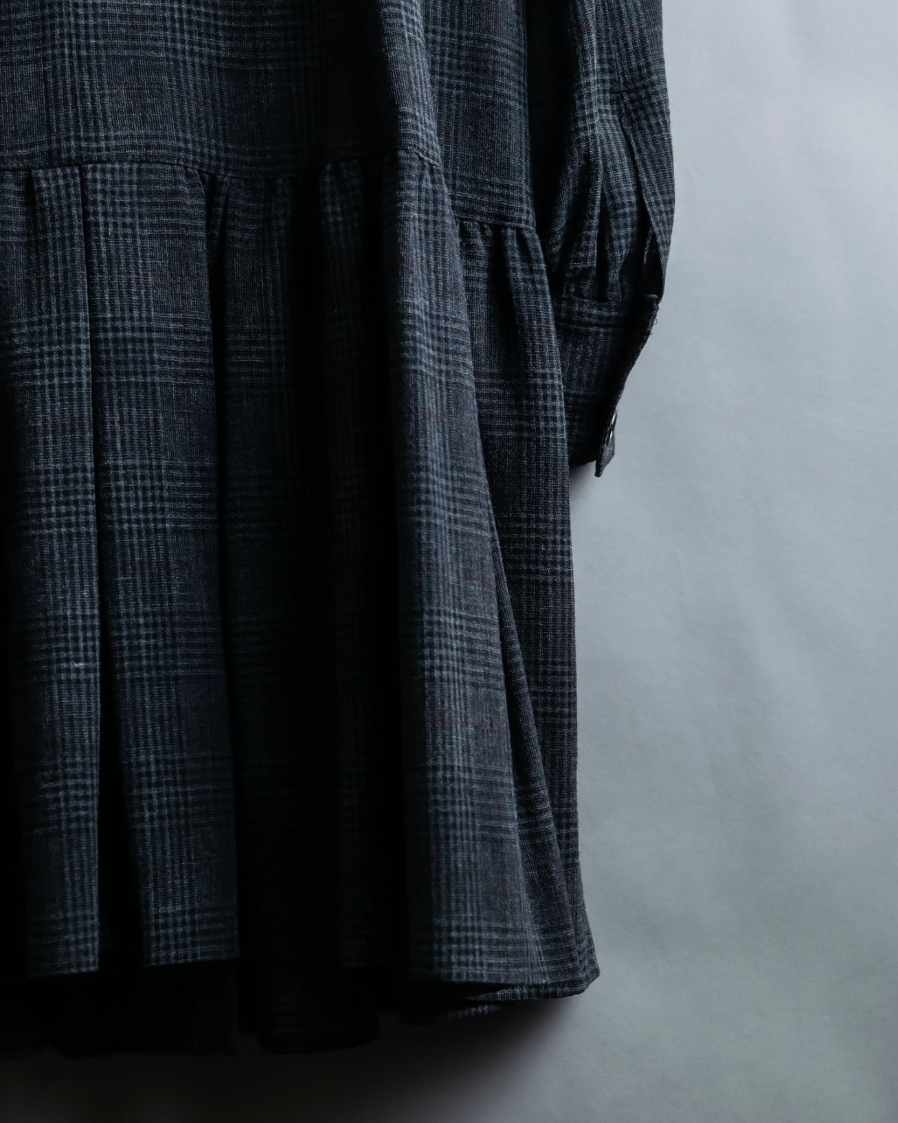 “Burberry Black Label” Trench coat designed long check shirts