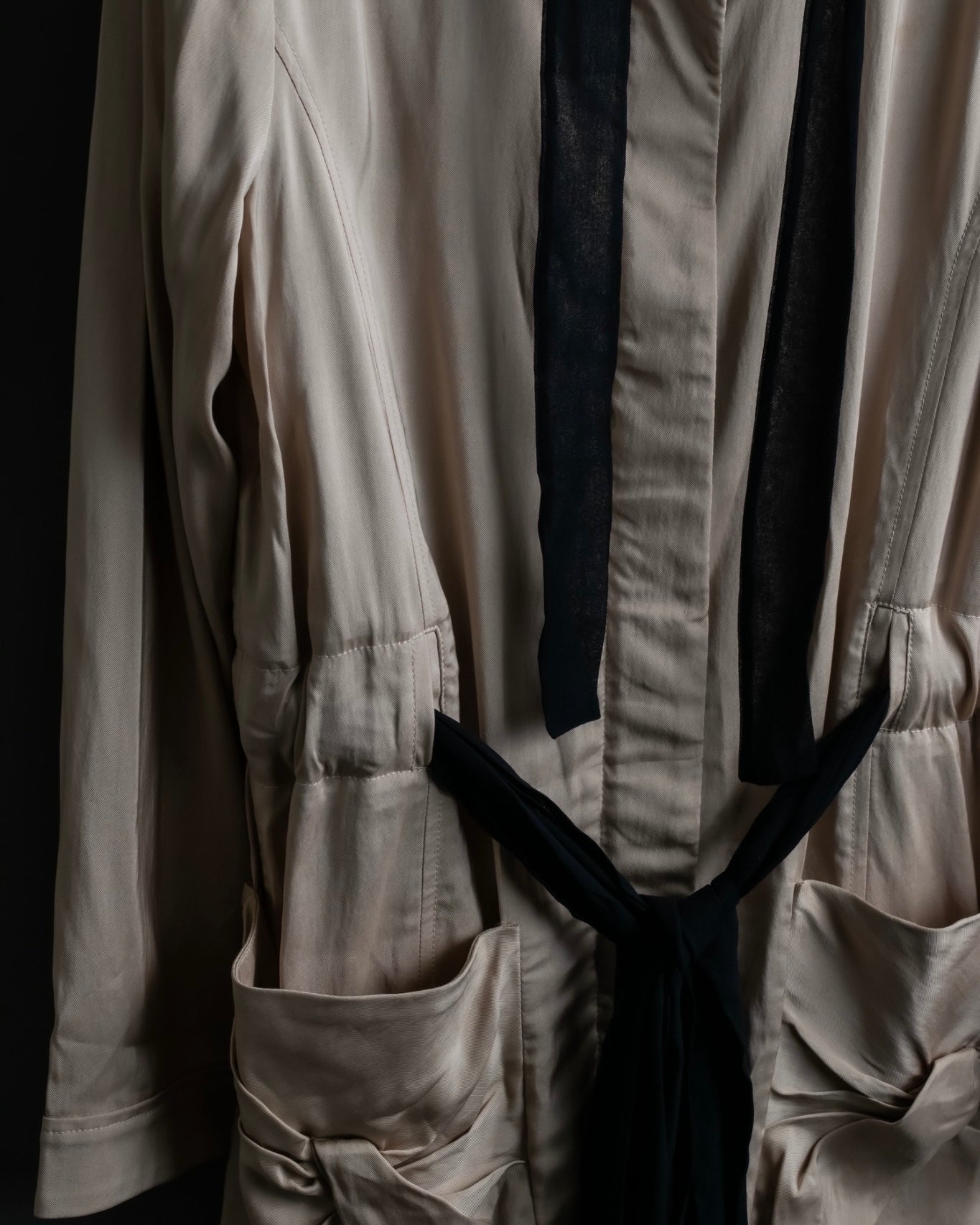 "VALENTINO" Drawcord design luxury long hoodie