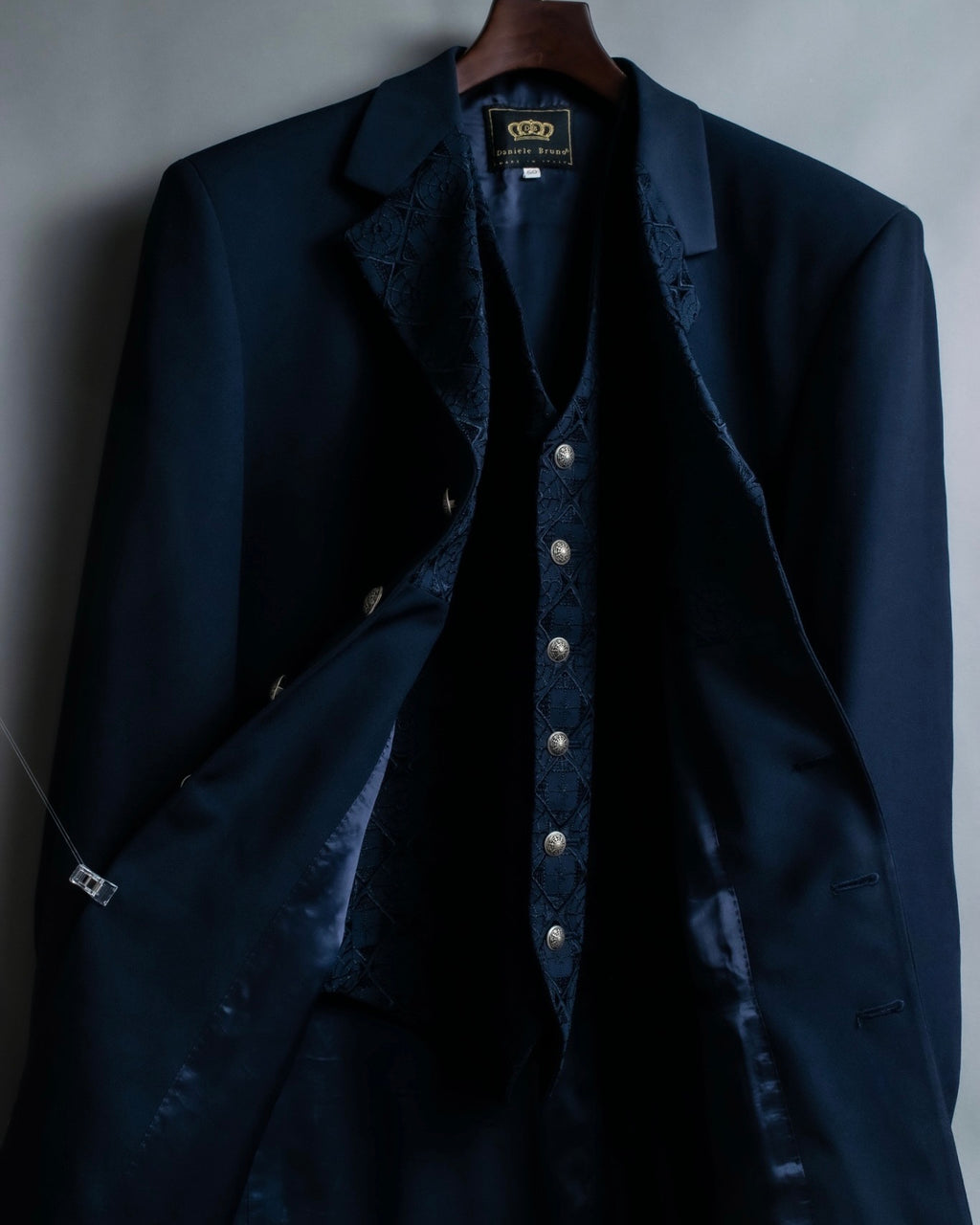 Embroidered oversized jacket coat with vest