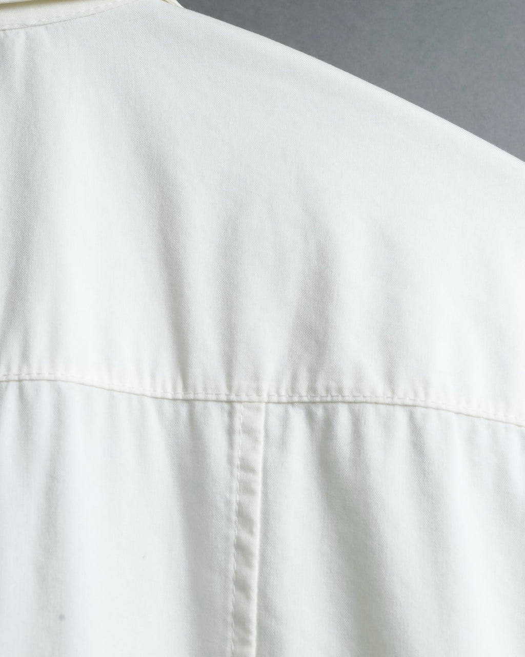 "GUCCI" zip pocket designed gold buttons shirt