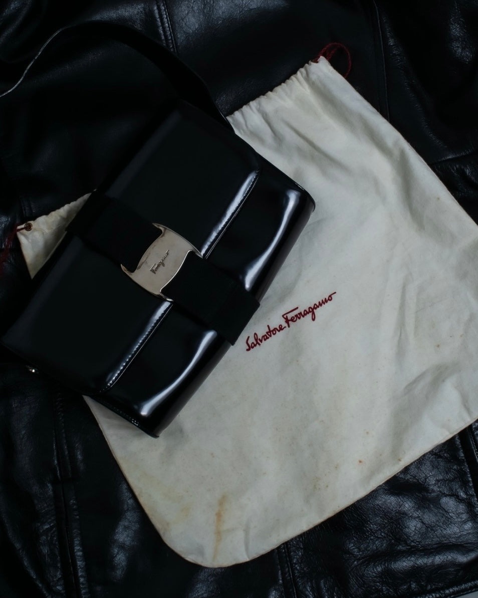 "Salvatore Ferragamo" enamel shoulder bag