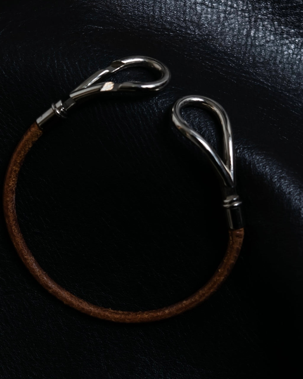 "HERMES" Cross iron bangle