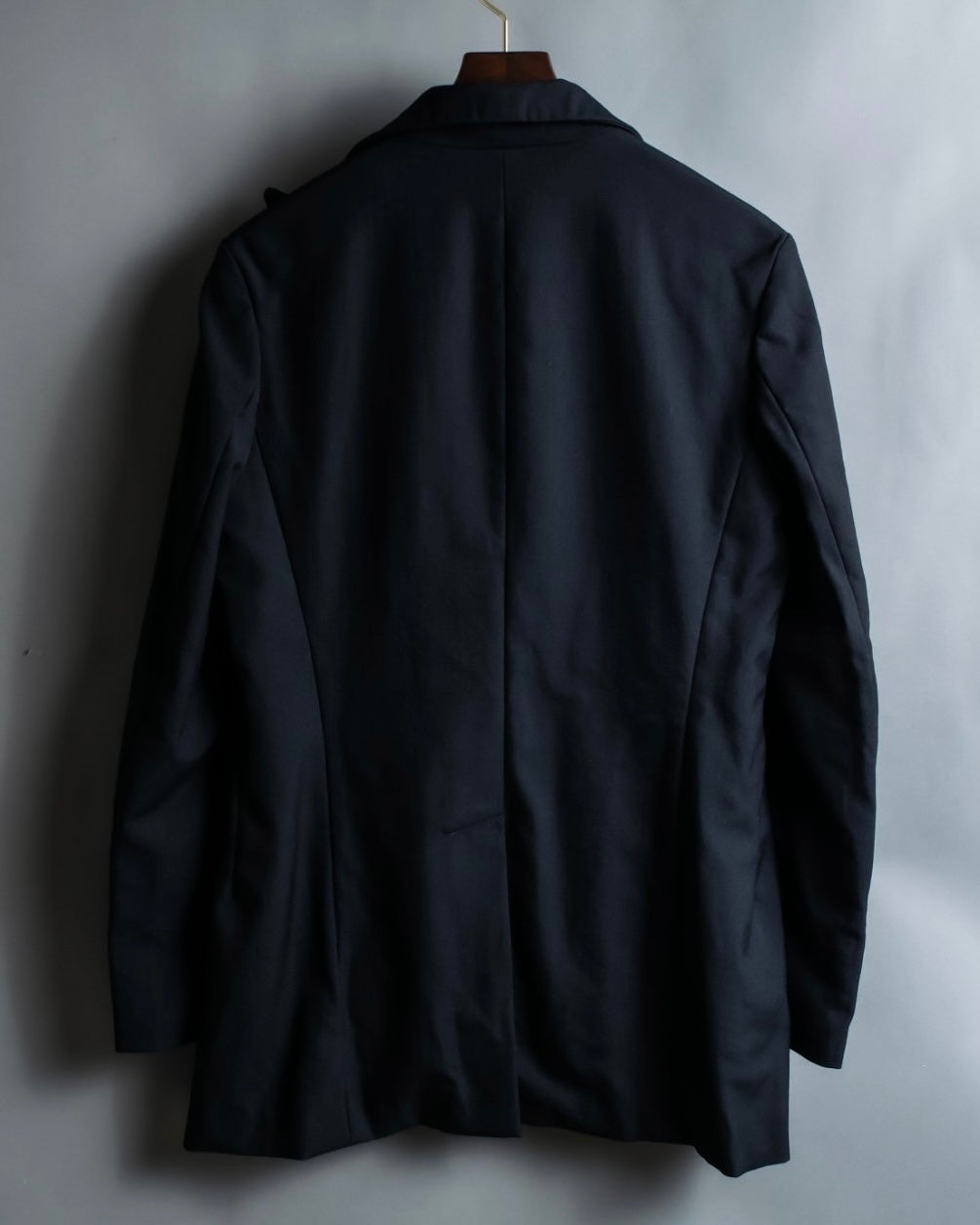 "Yohji Yamamoto +NOIR" Single high slit beautiful tailored jacket