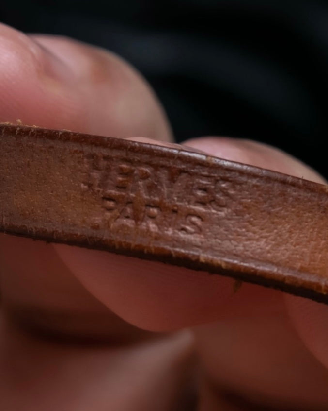 "HERMES" leather bracelet choker