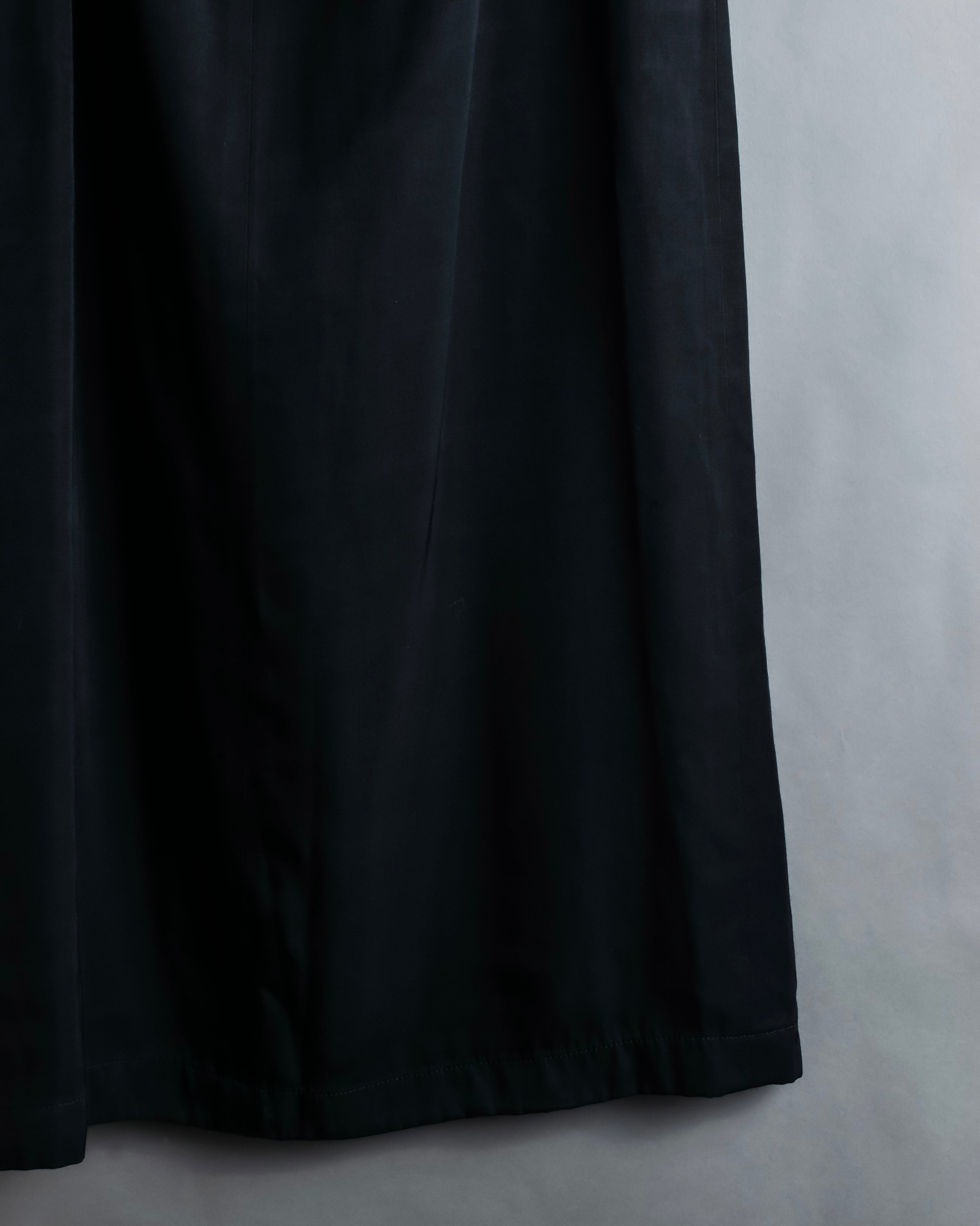 "Comme des Garcons" Rayon mid-length skirt