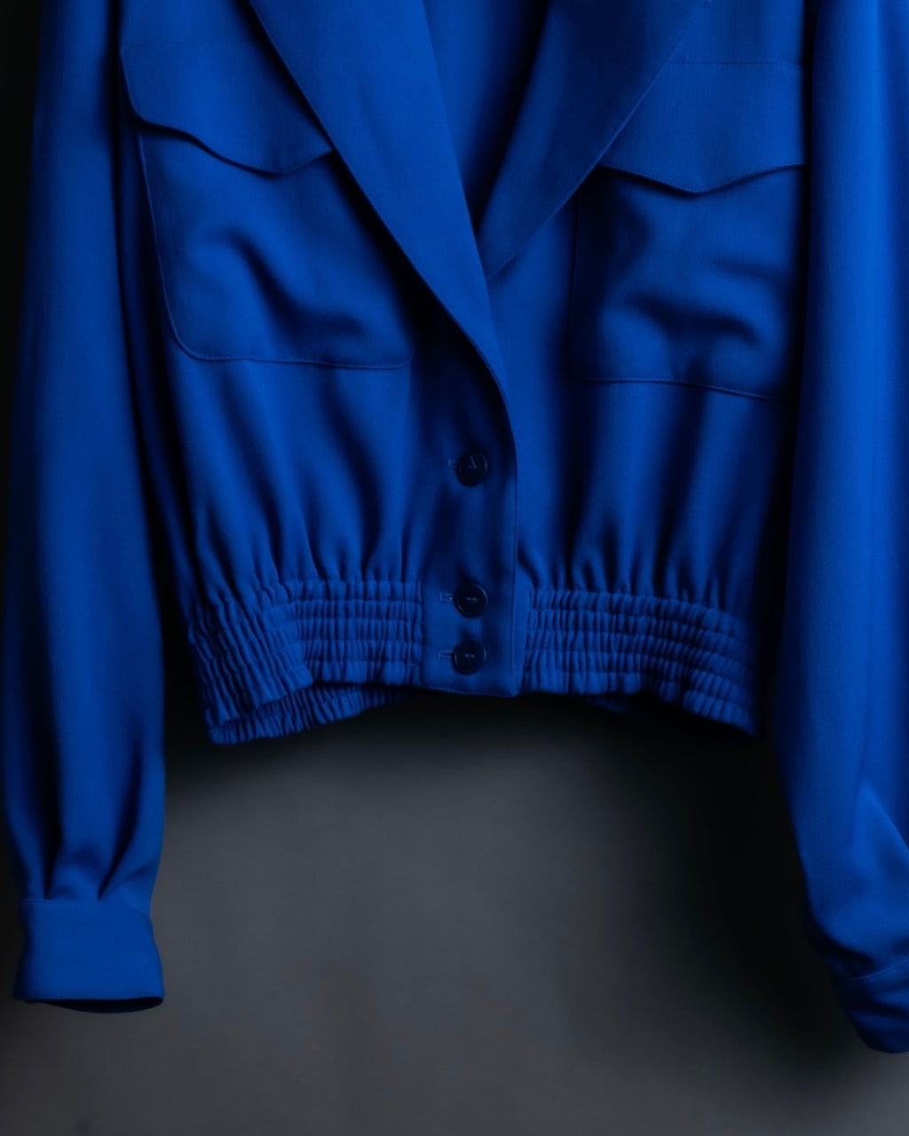 “OLD GUCCI” beautiful blue colored short jacket