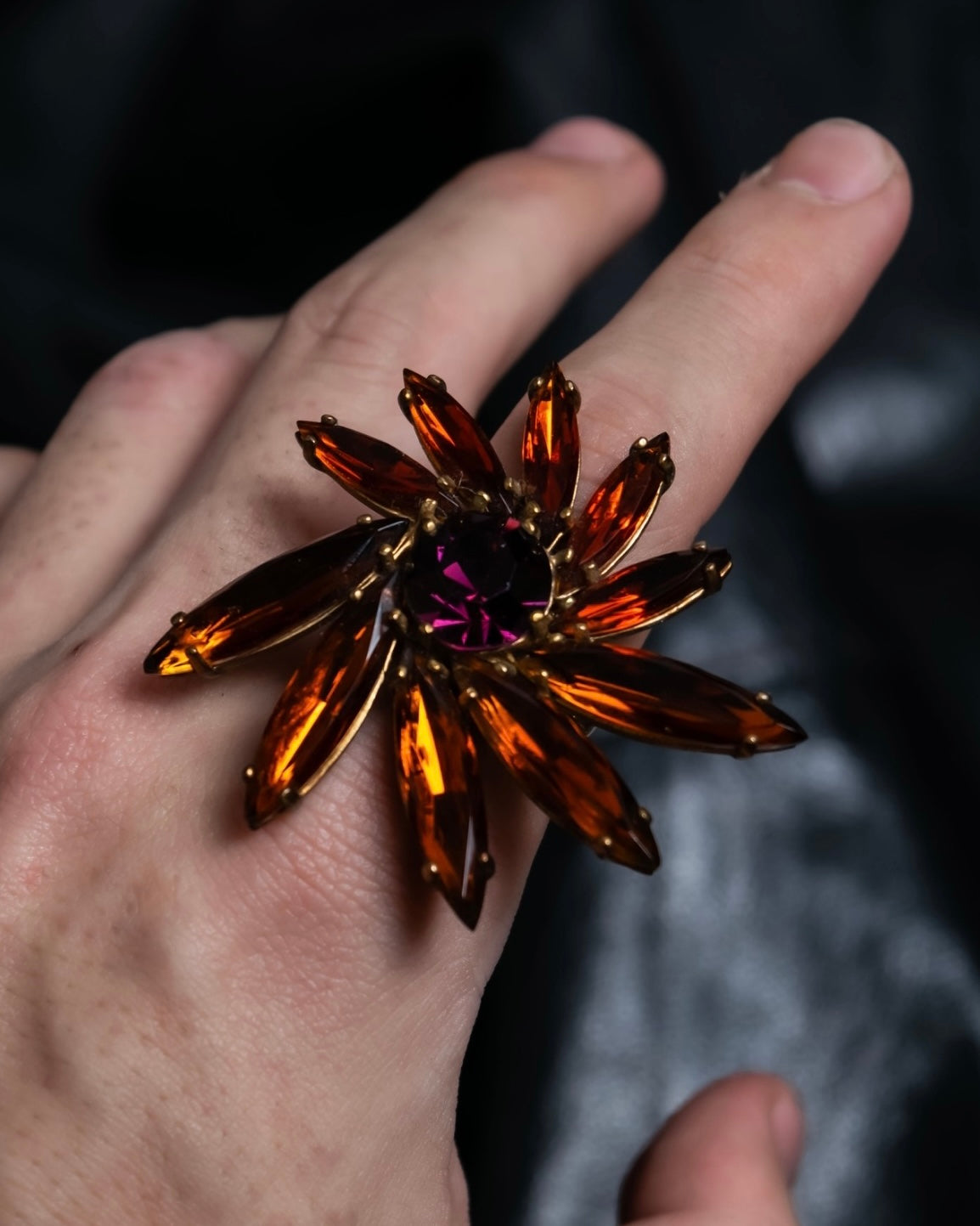 "Louis Vuitton" Flower jewelry ring