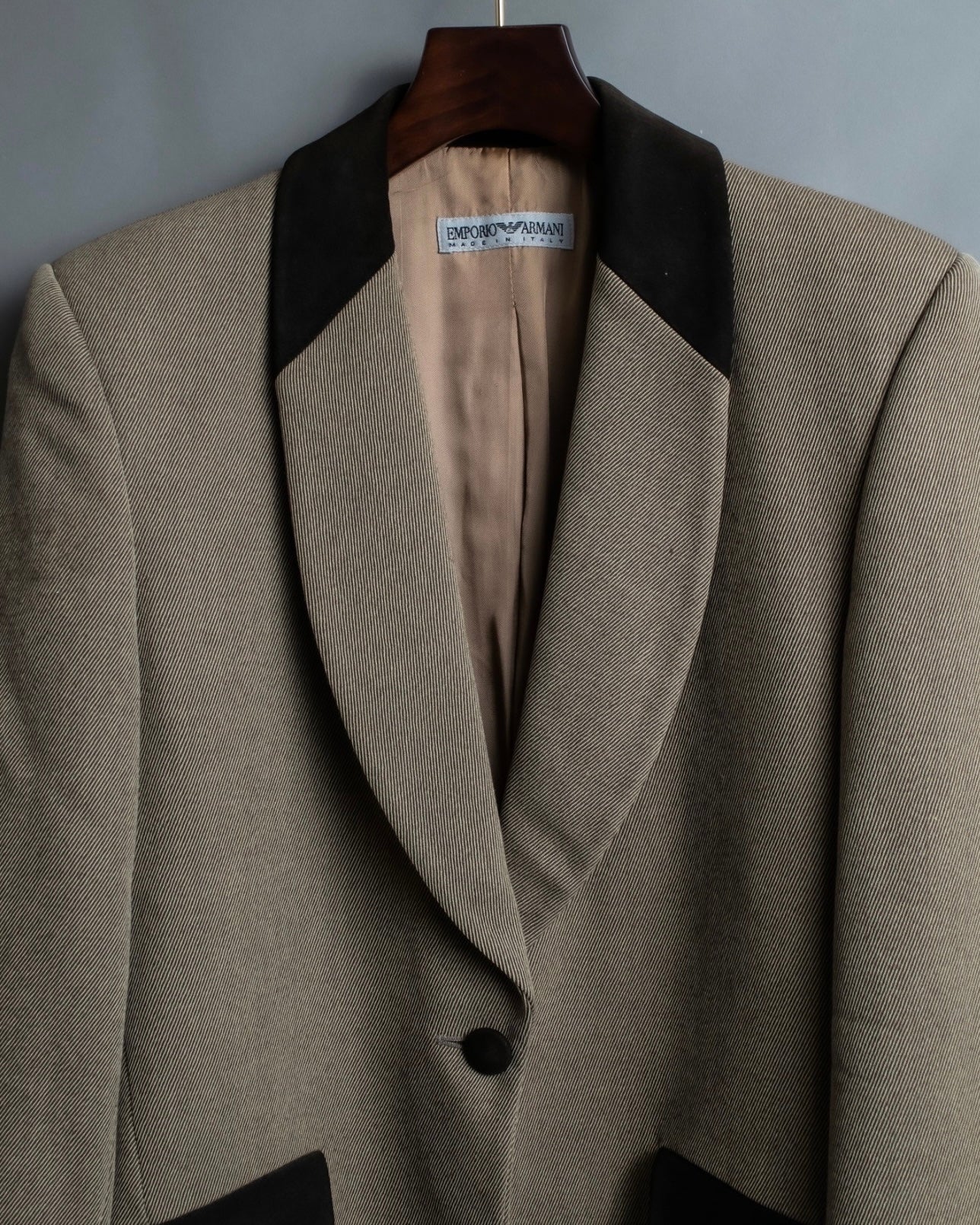 "EMPORIO ARMANI" Virgin Wool Shawl Collar Tailored Jacket
