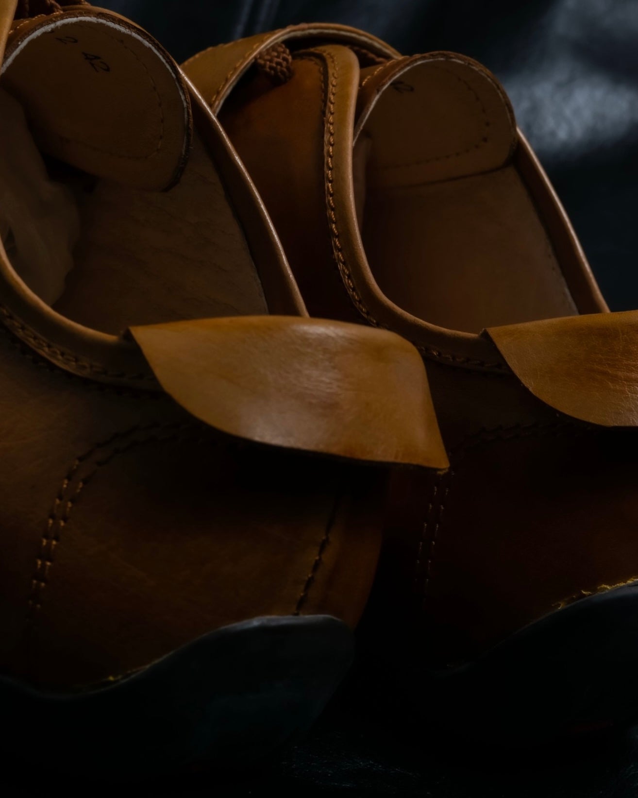 "PRADA" brown leather sports shoes