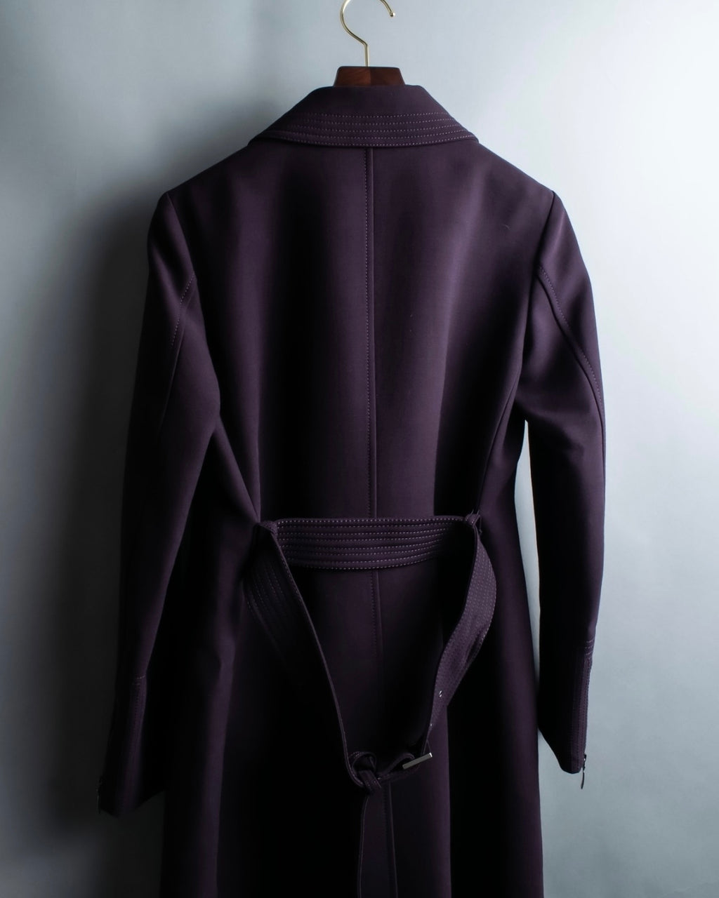 "GIANFRANCO FERRE white" riders design double zip coat