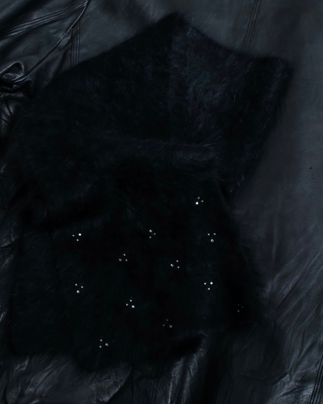 "KATHARINE HAMNETT LONDON" Angora wool shaggy scarf