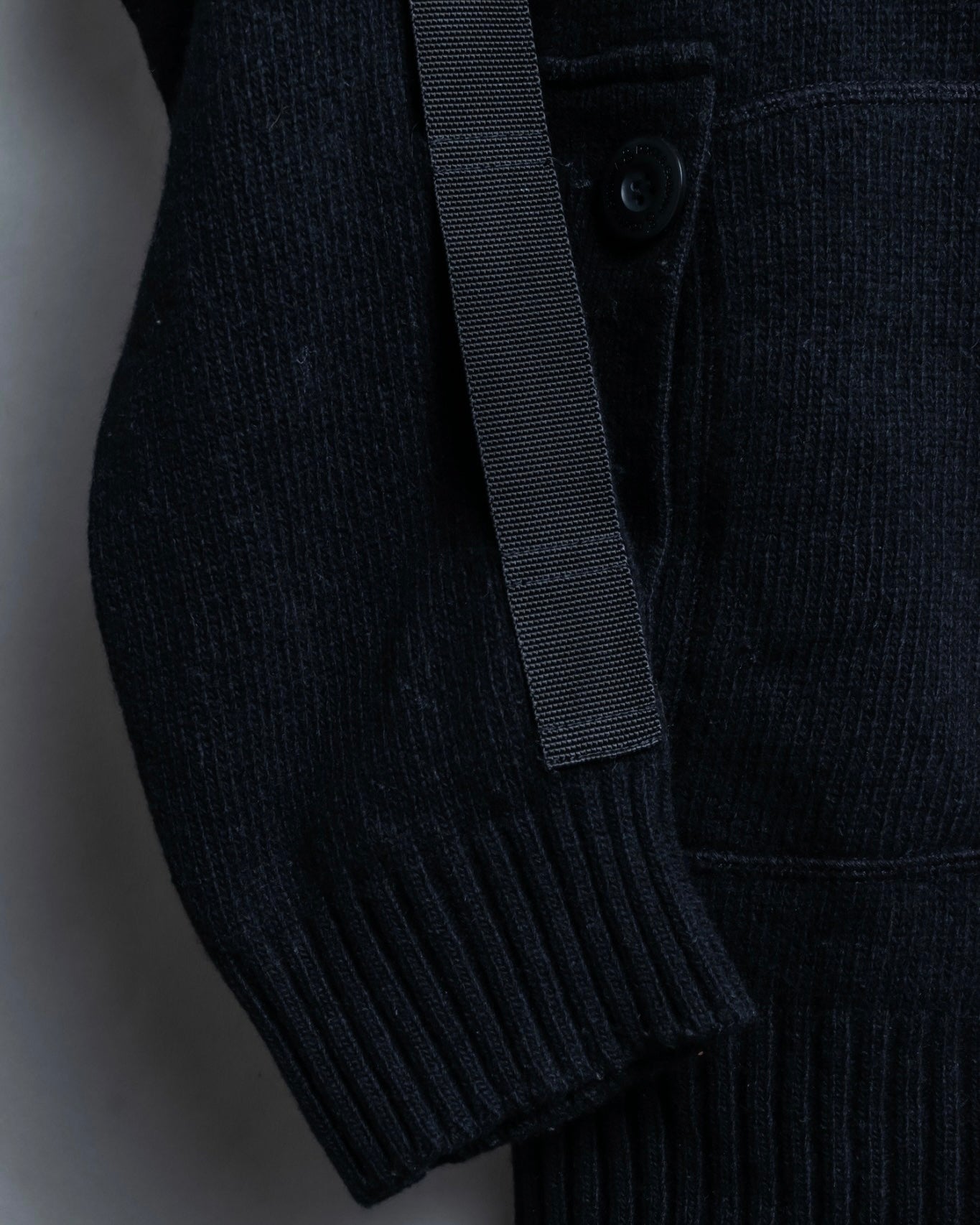 "DOLCE & Gabbana" Scattered button design knit