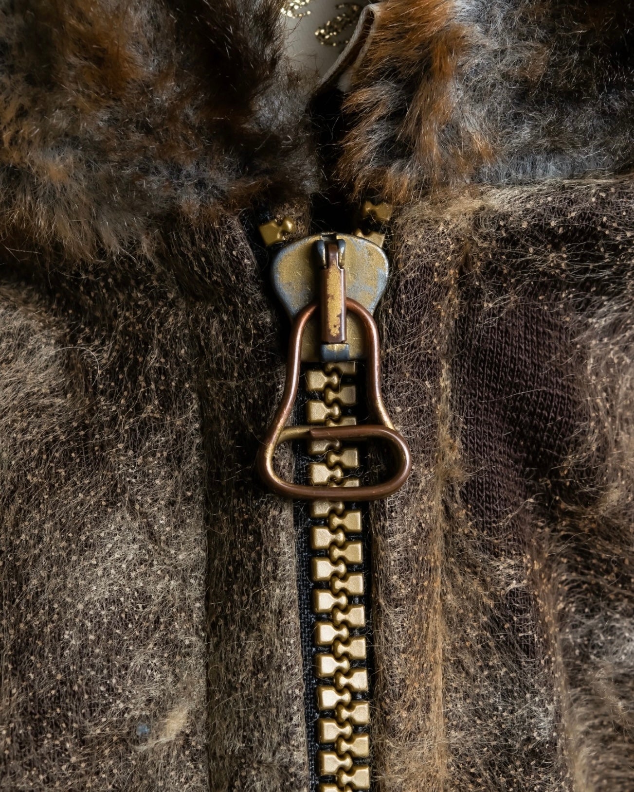 "NIEDIECK" Yarn sewn fur special hoodie jacket