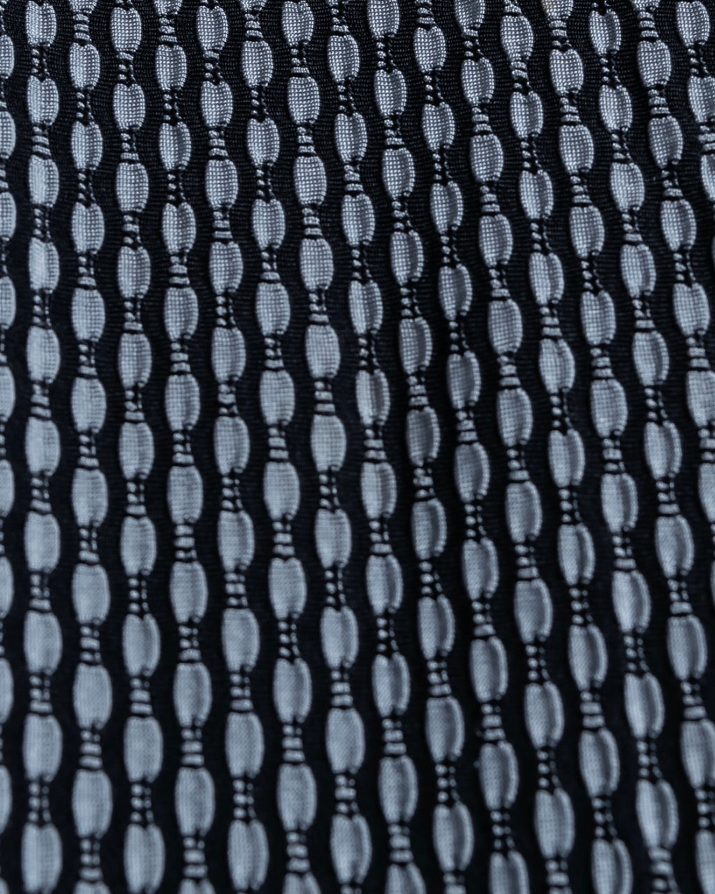 Vintage three-dimensional processed monotone polyester shirt