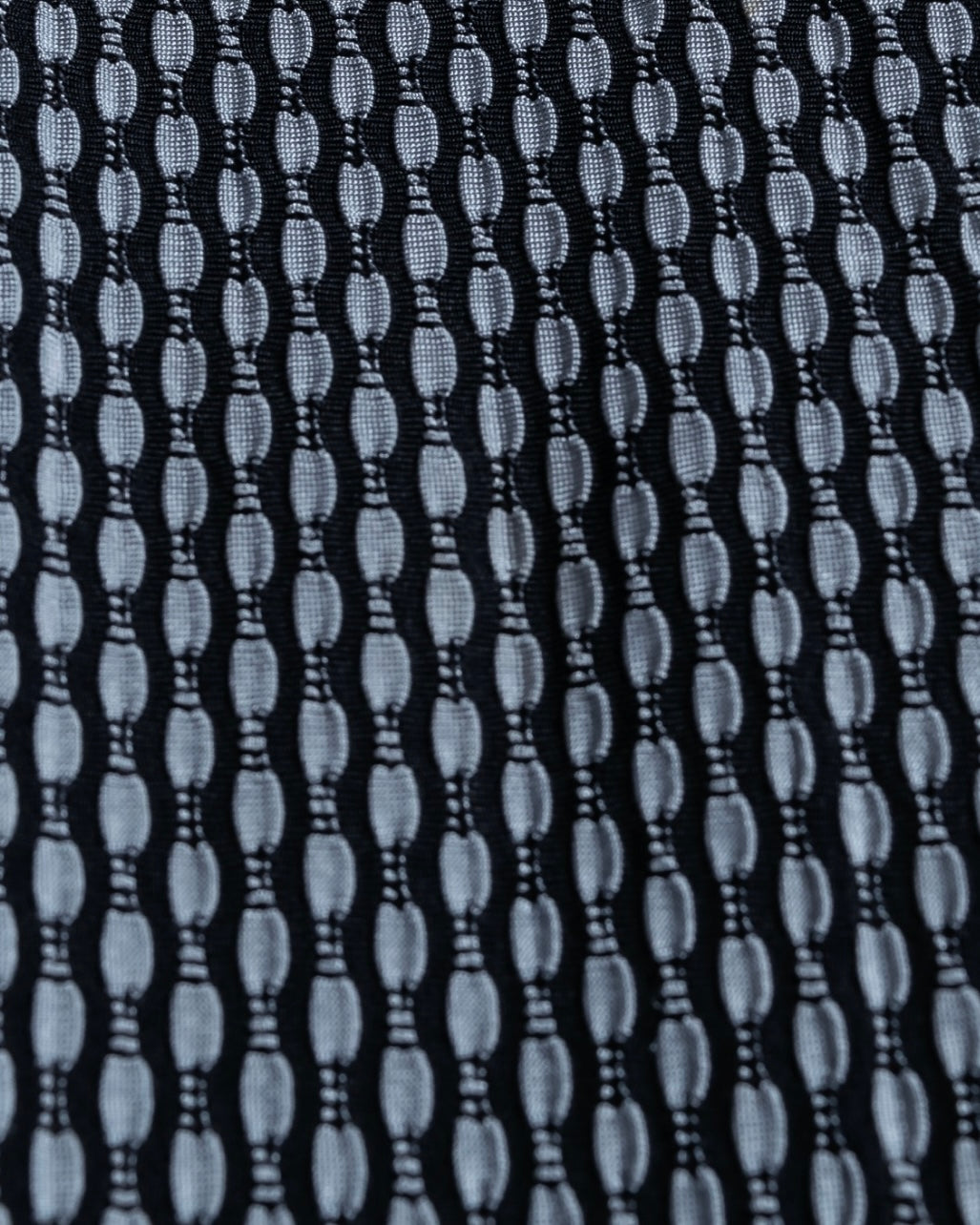 Vintage three-dimensional processed monotone polyester shirt