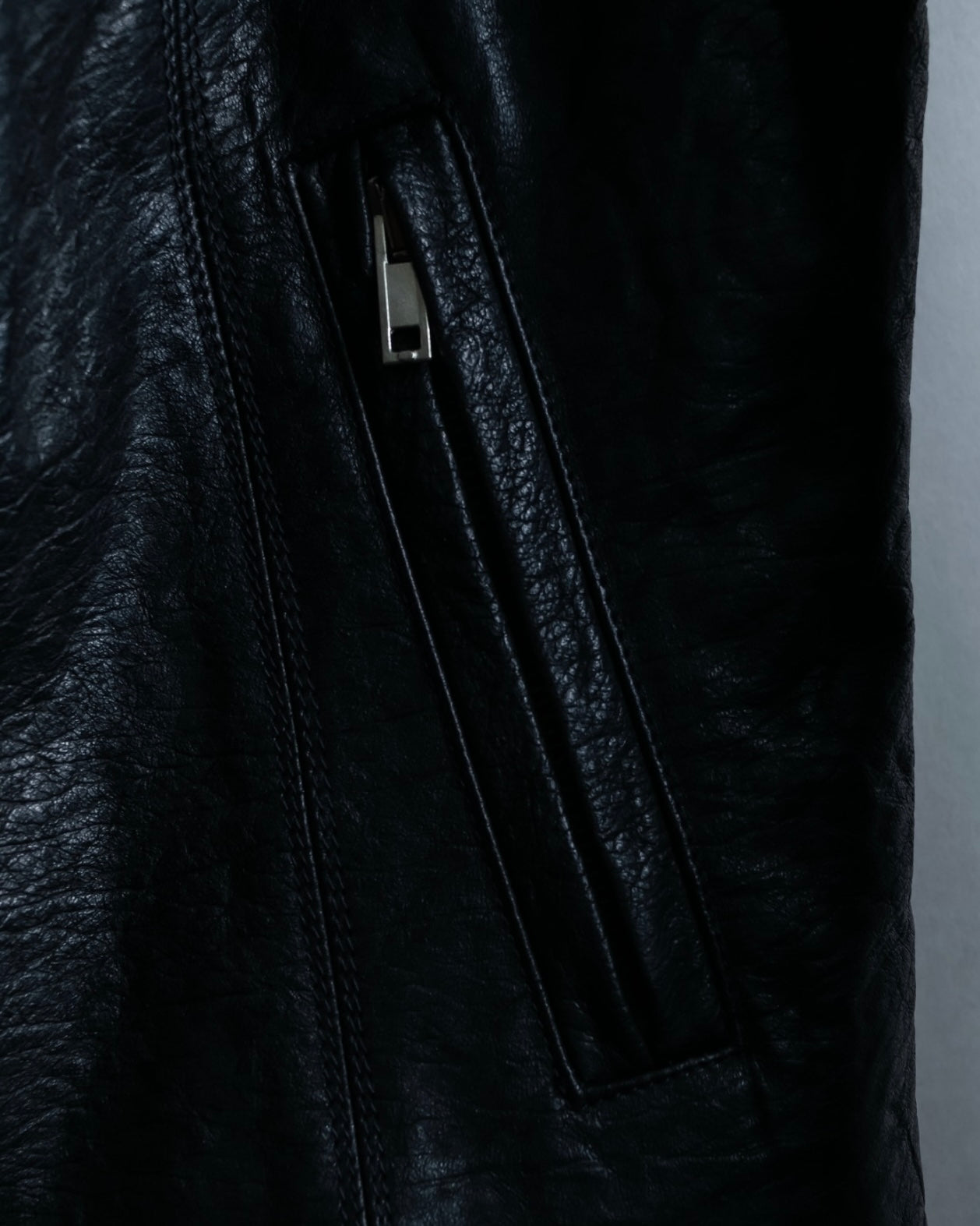 “Rick Owens” lamb leather classic biker jacket with high funnel