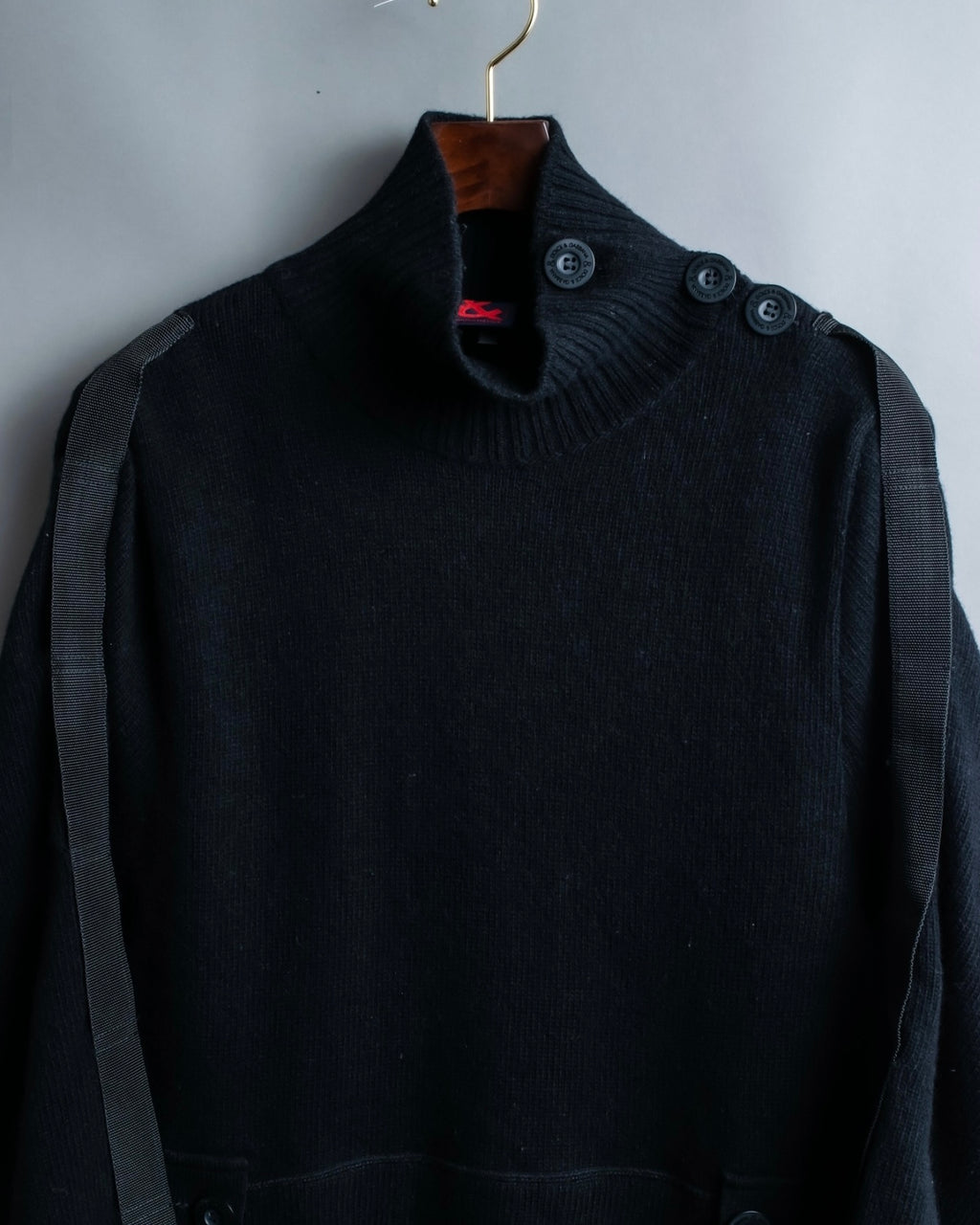 "DOLCE & Gabbana" Scattered button design knit