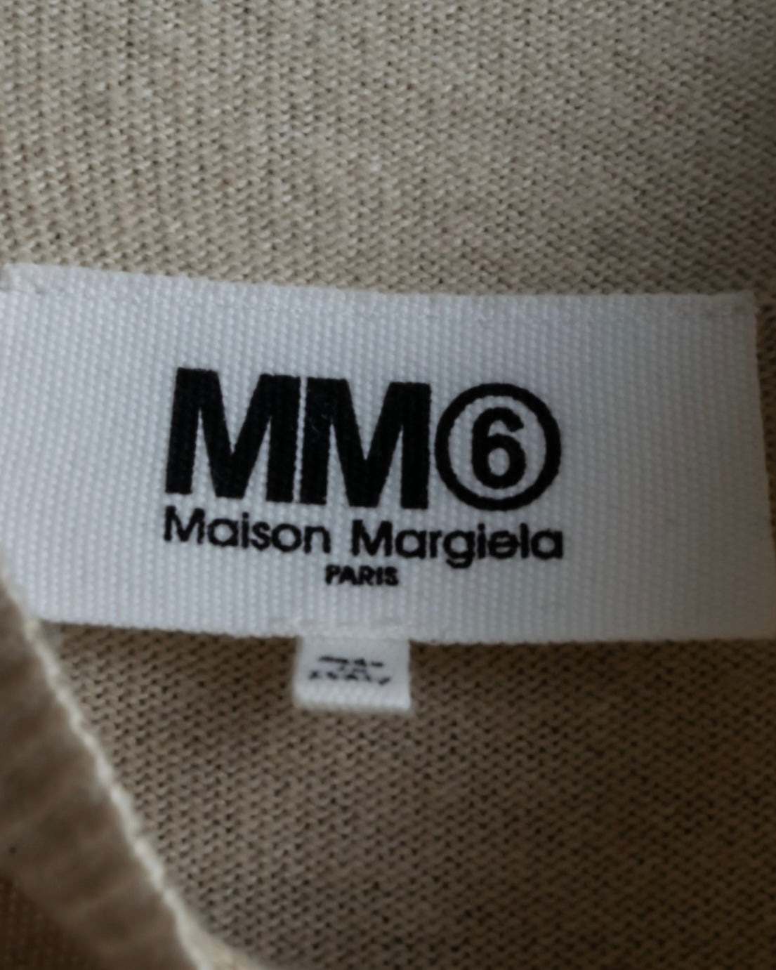 "MM6" Arm fringe design knit dress