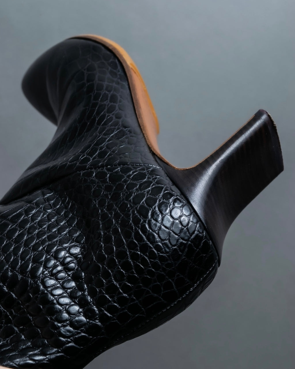 "Maison Martin Margiela" high quality crocodile leather long boots