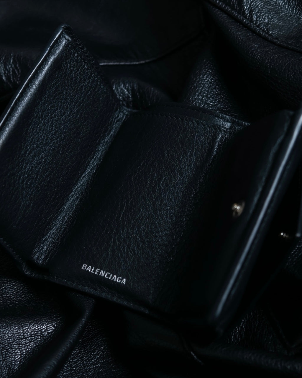 "BALENCIAGA" Leather compact wallet