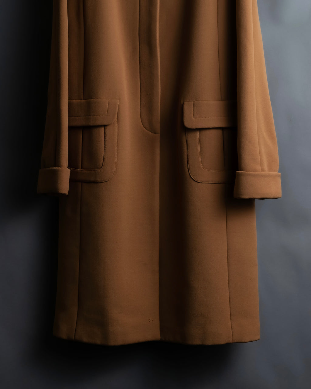 “LOEWE” beautiful cut raglan sleeve Lana wool 100% coat