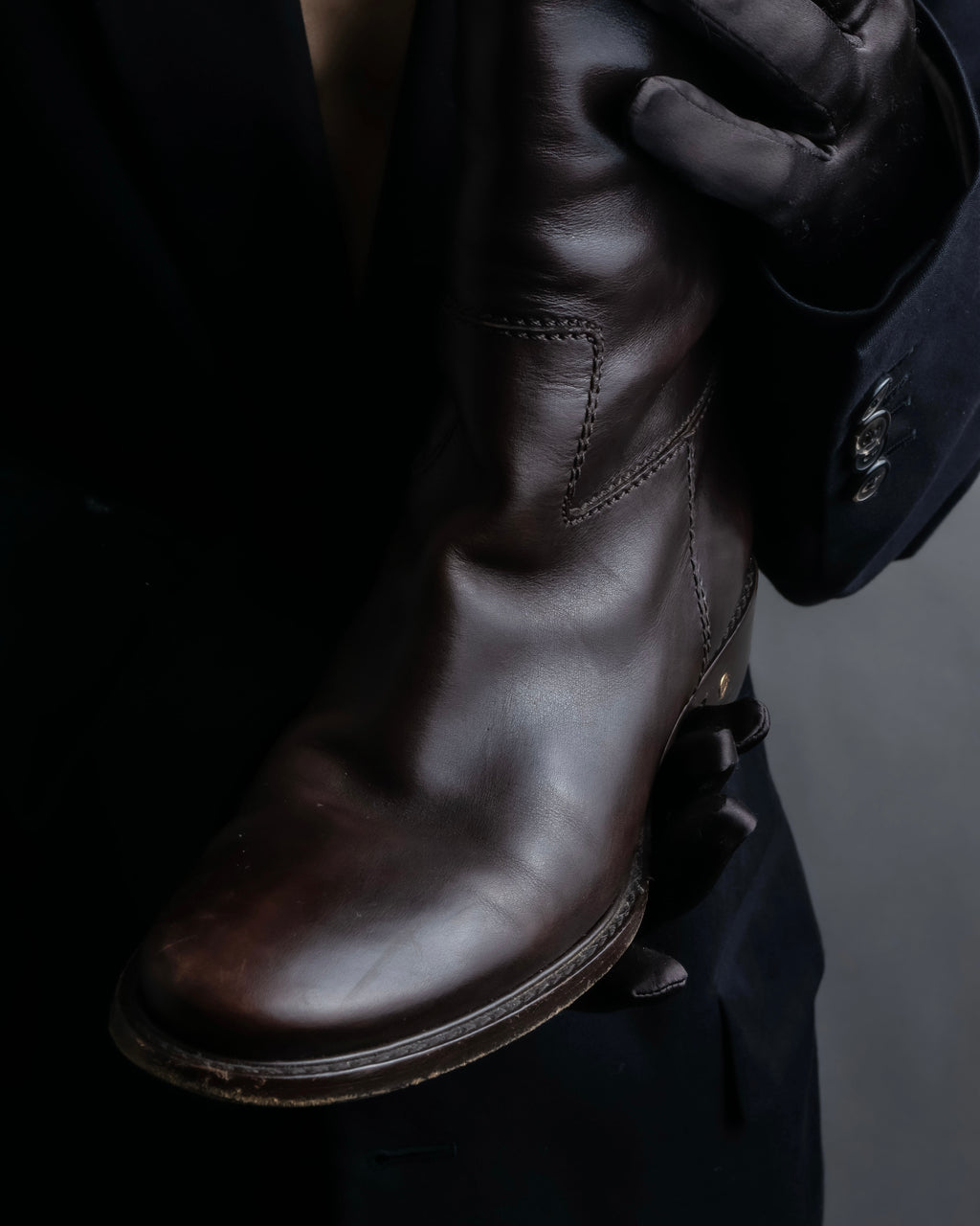 “CELINE” round toe dark brown leather long boots