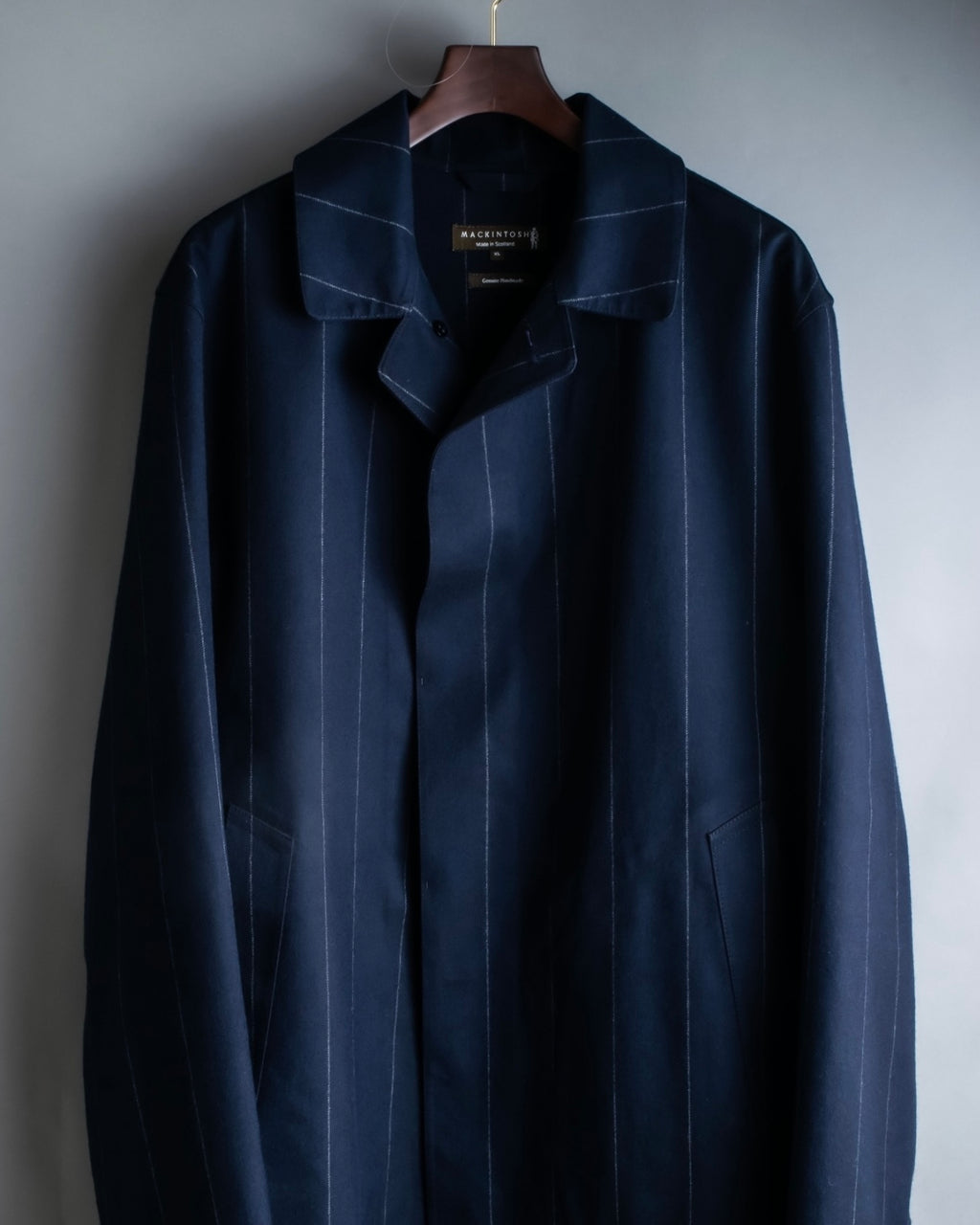 "MACKINTOSH" super oversized striped coat