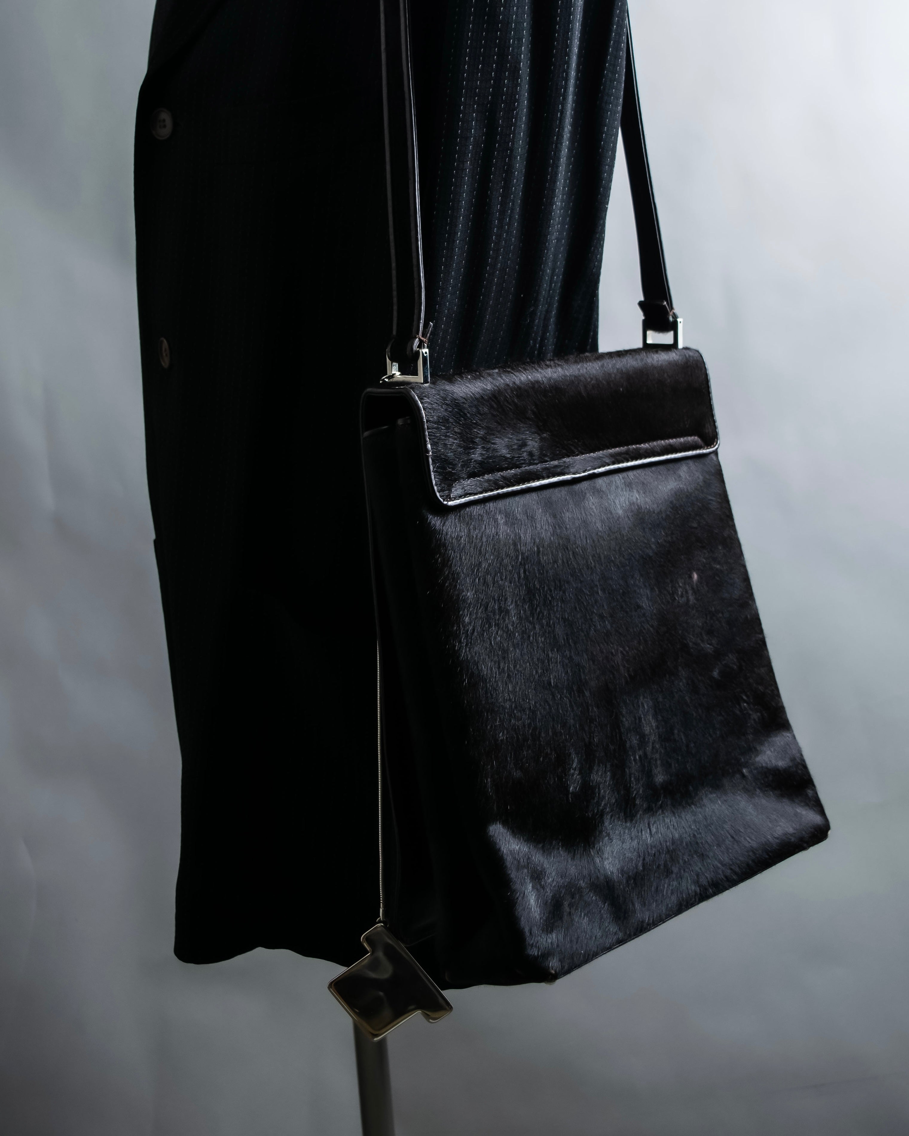 "GUCCI" Harako fur square shoulder bag