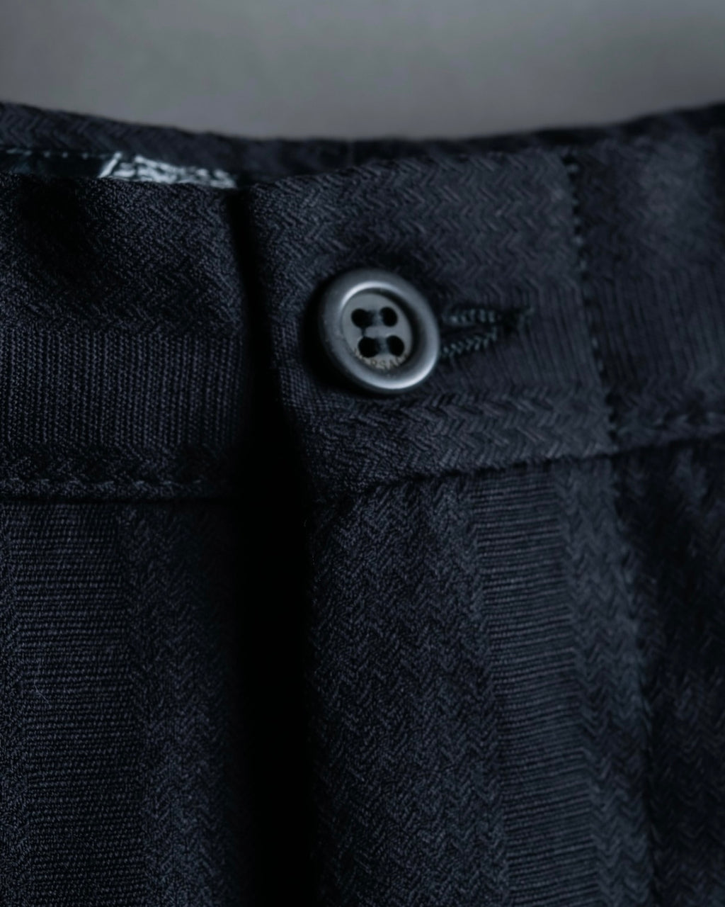 "GIANNI VERSACE" dark stripe archive setup