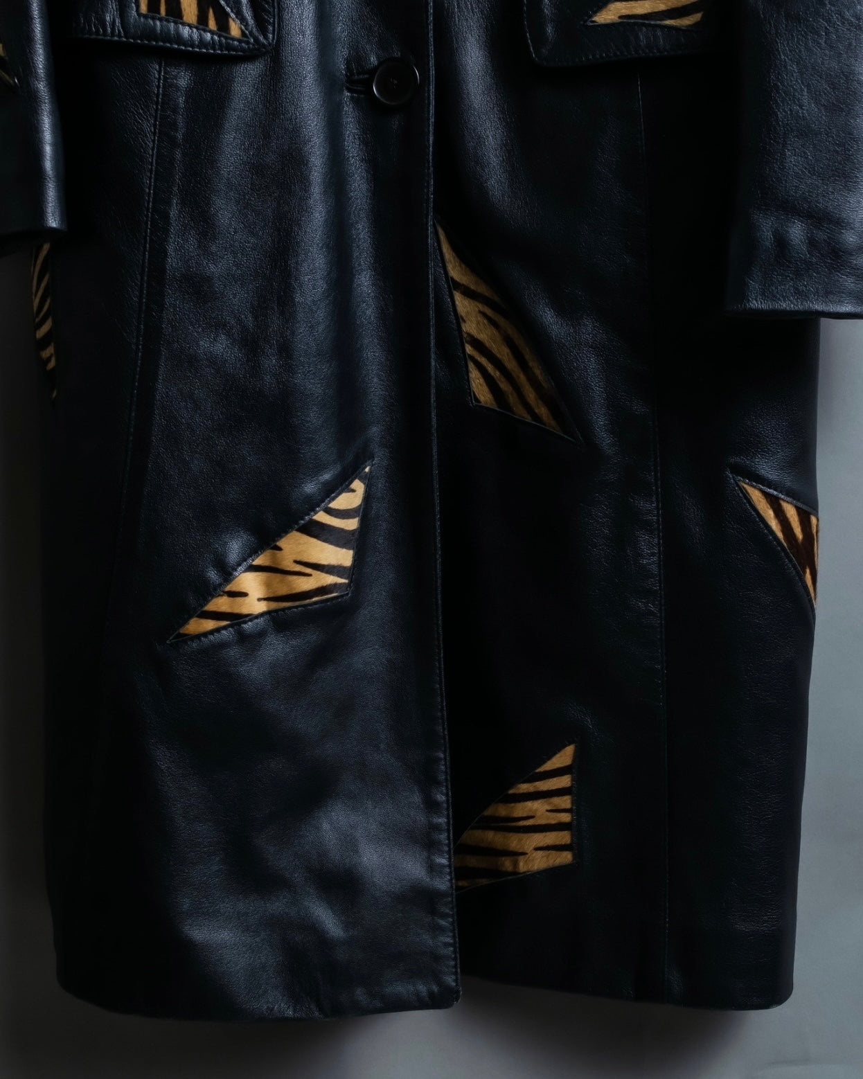 Harako Beautiful leather coat