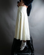 "FENDI" hole pattern and tack designed skirt