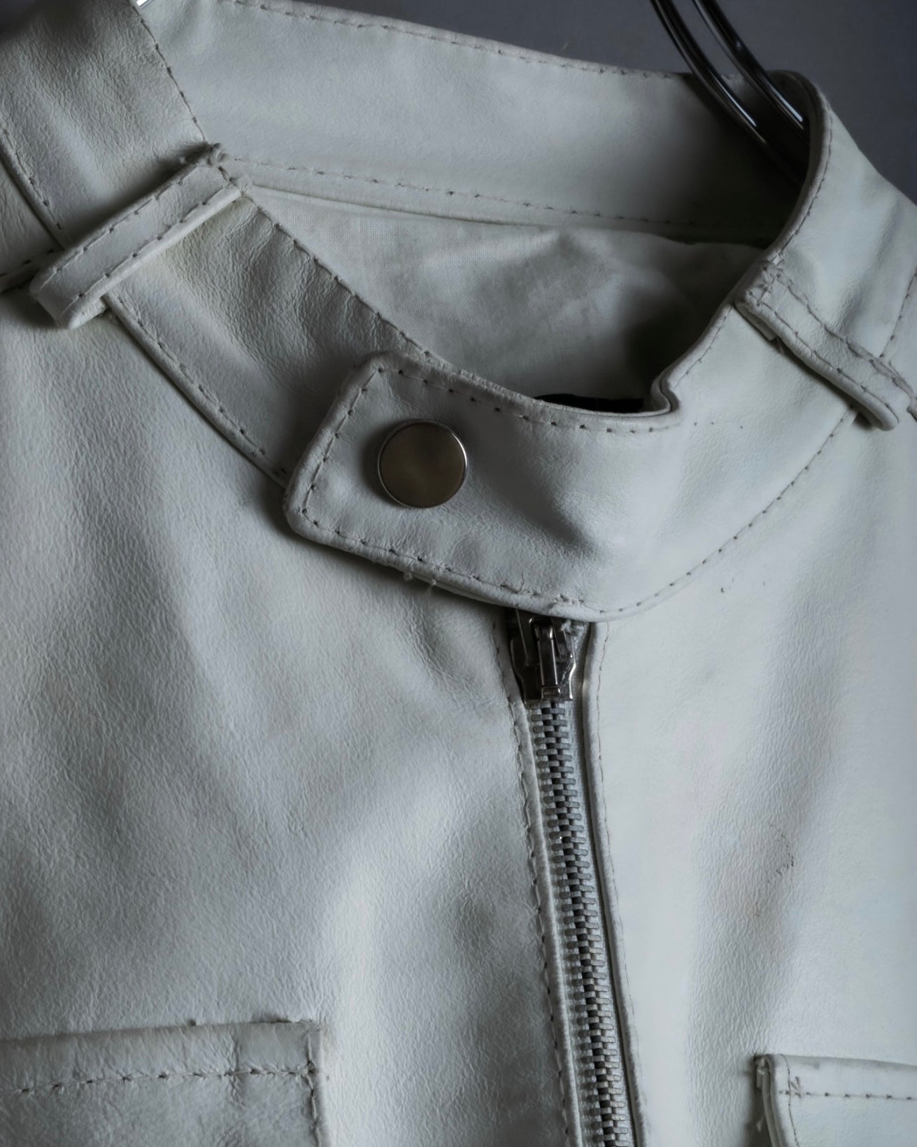 Double zip white leather single riders jacket