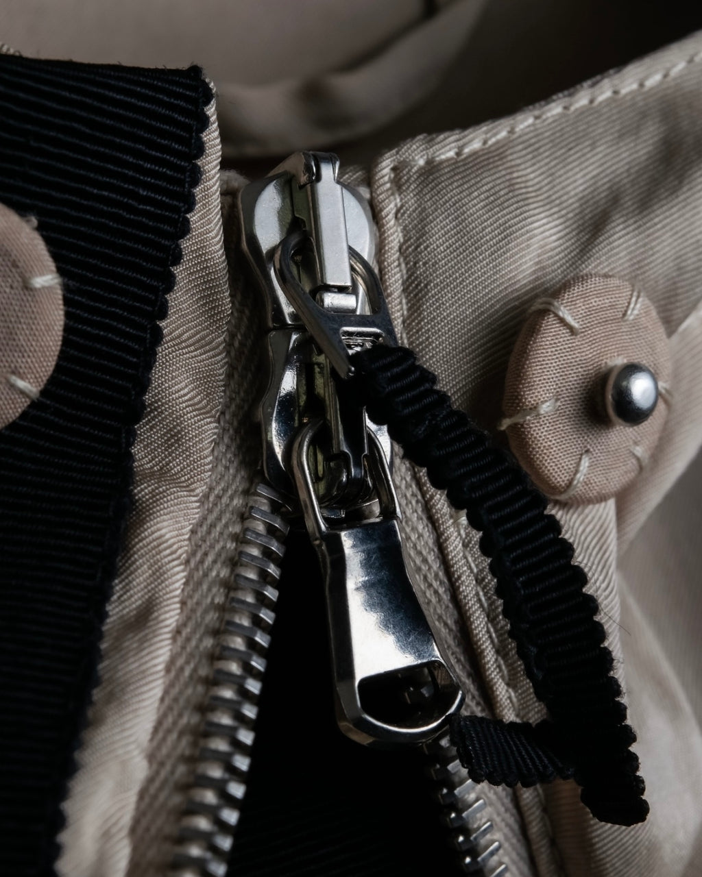 "VALENTINO" Drawcord design luxury long hoodie