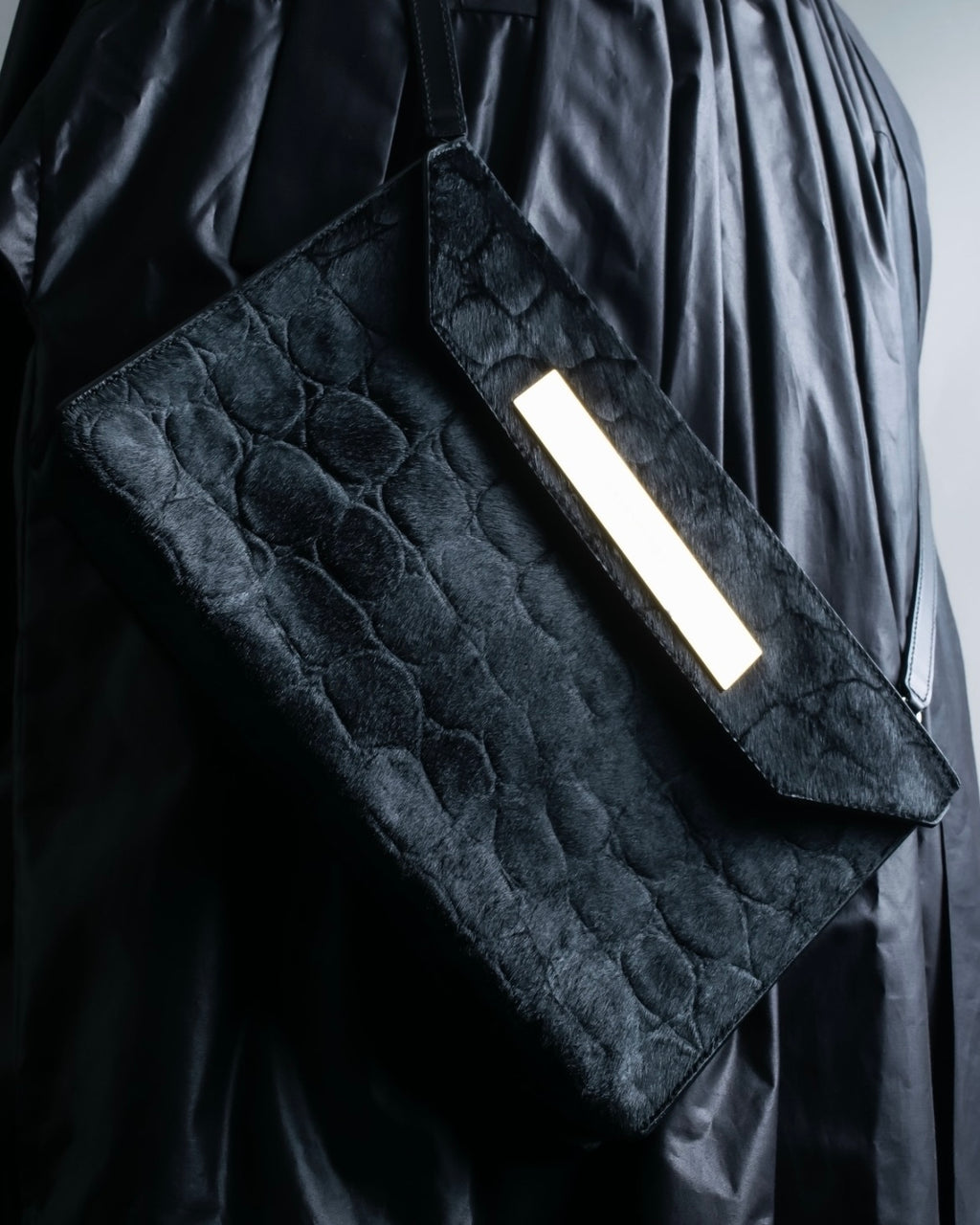 "BALENCIAGA" Haracofur leather shoulder bag