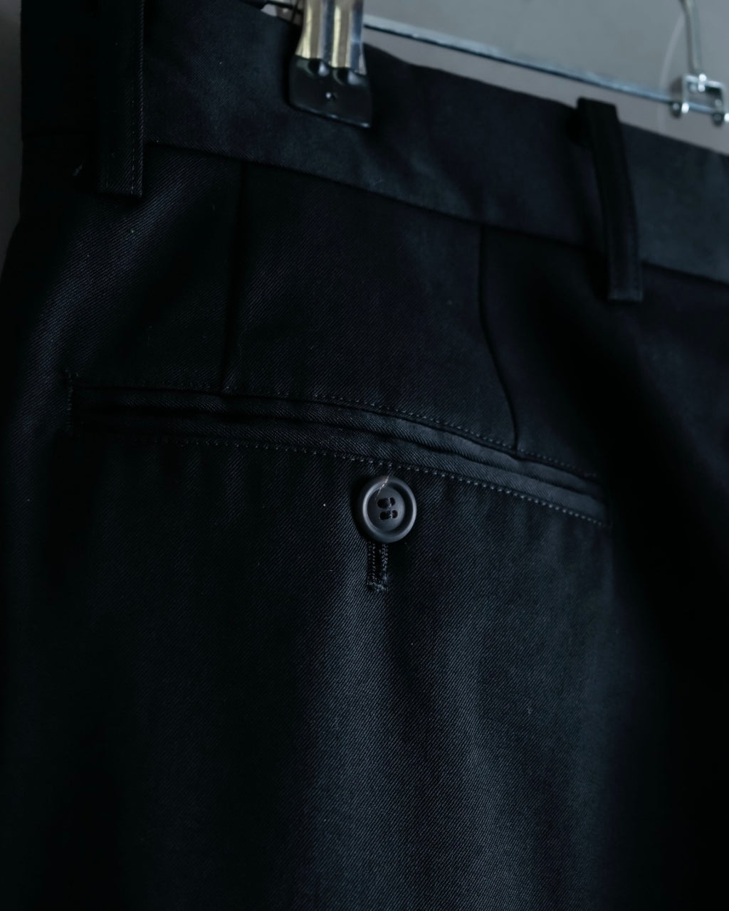 "ISSEY MIYAKE MEN" Stand collar design spring setup