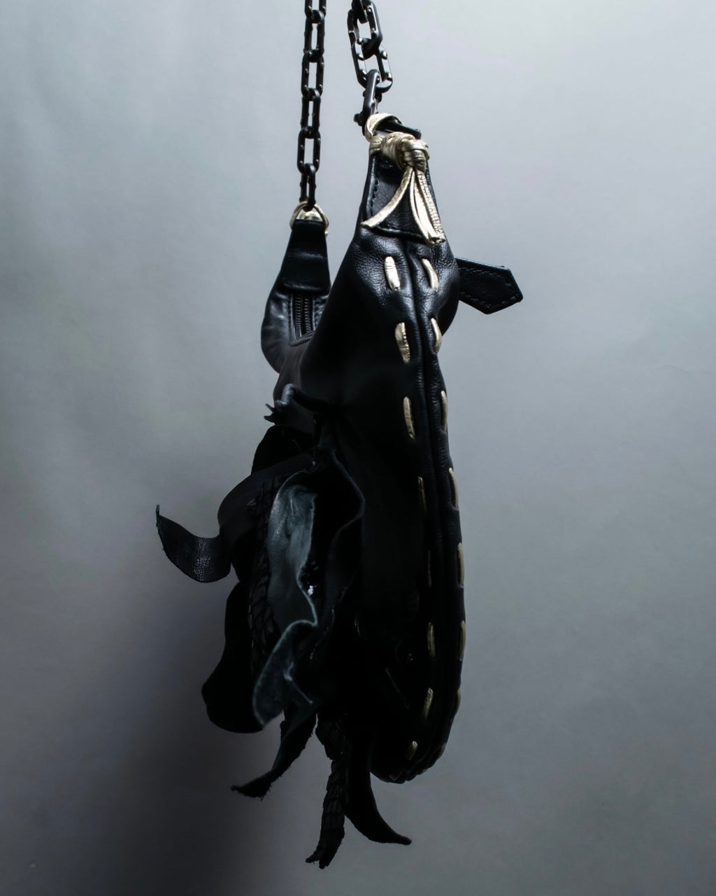 "VALENTINO GARAVANI" Flower accent chain leather bag