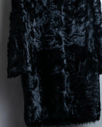 Lamb fur magnetic button hood coat