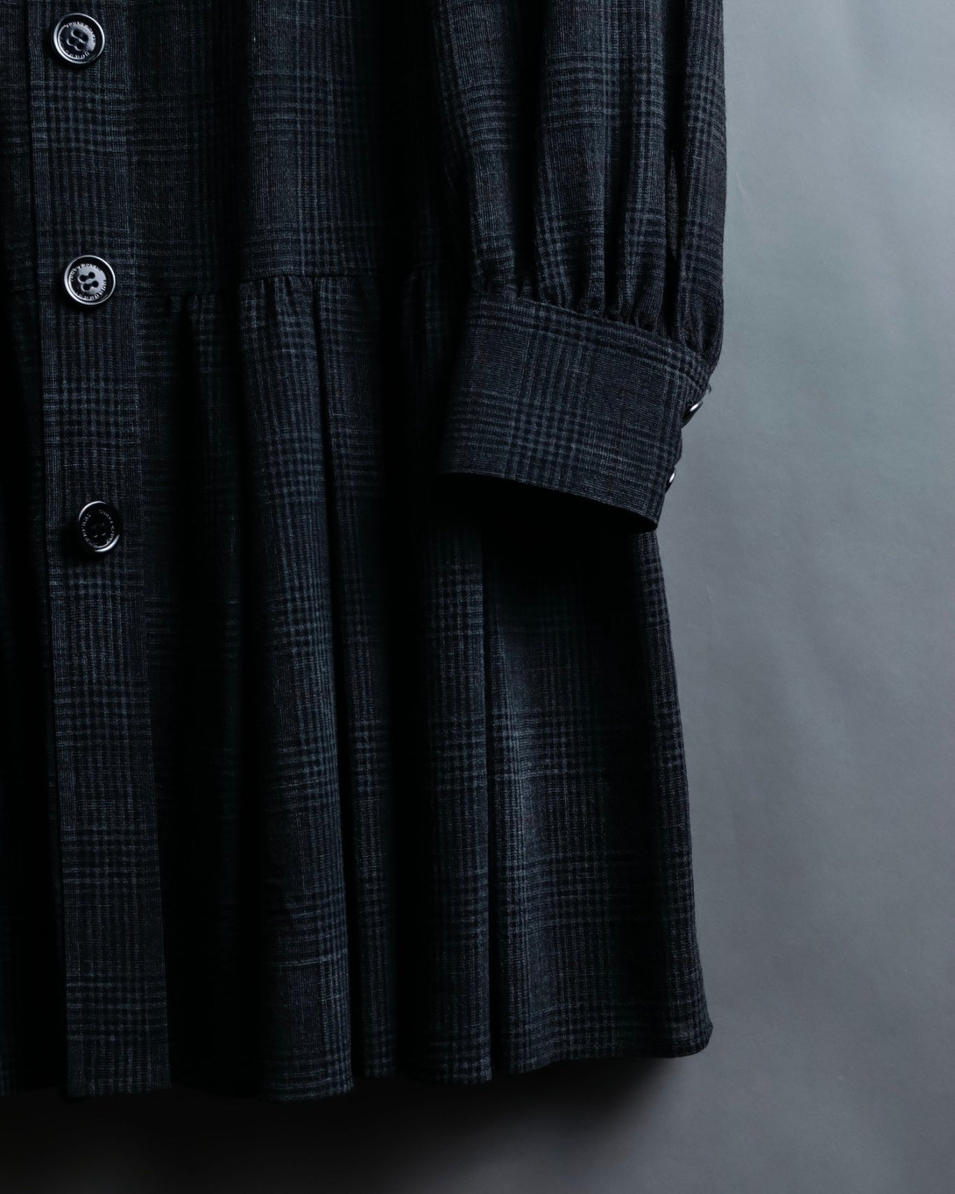 “Burberry Black Label” Trench coat designed long check shirts