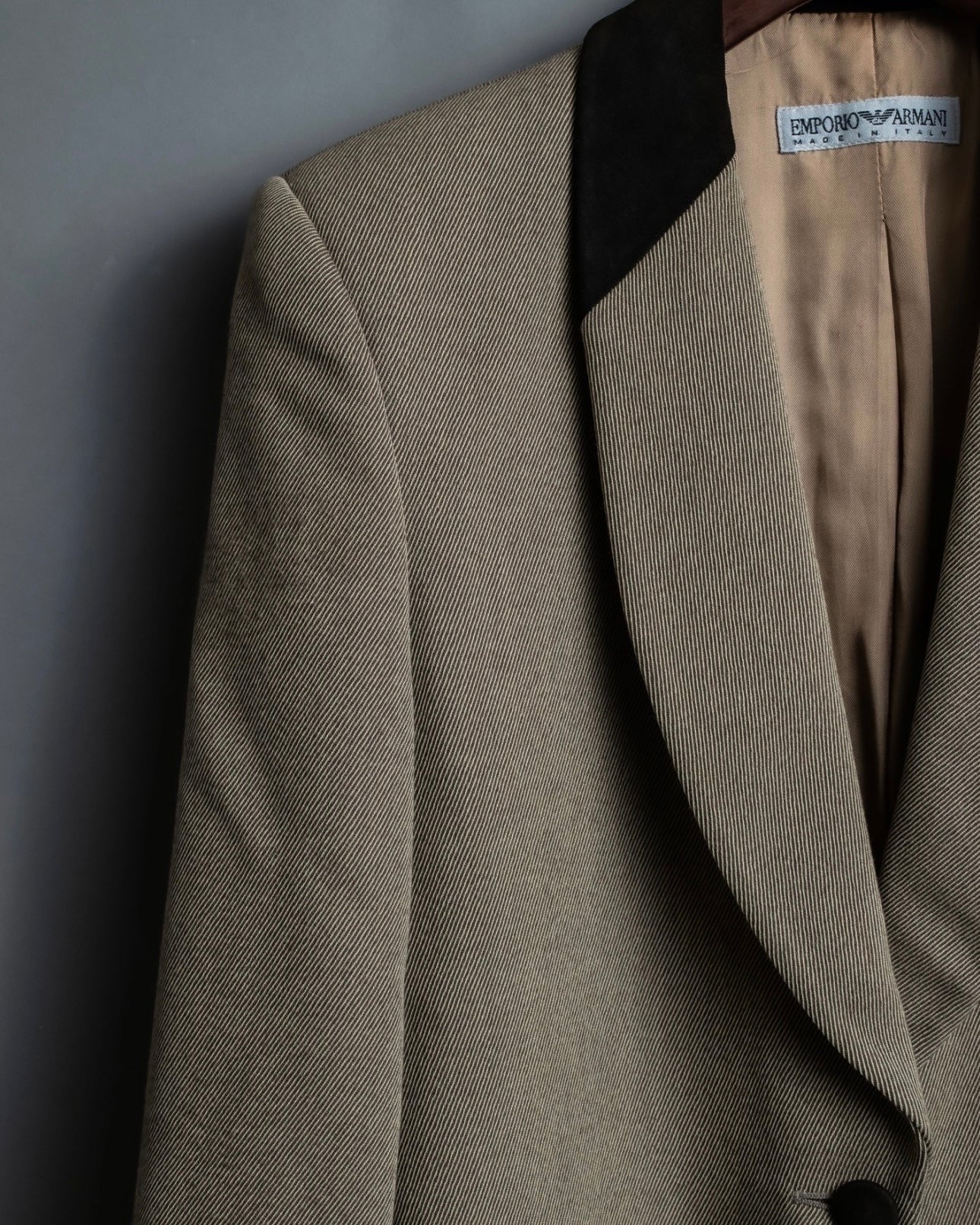 "EMPORIO ARMANI" Virgin Wool Shawl Collar Tailored Jacket