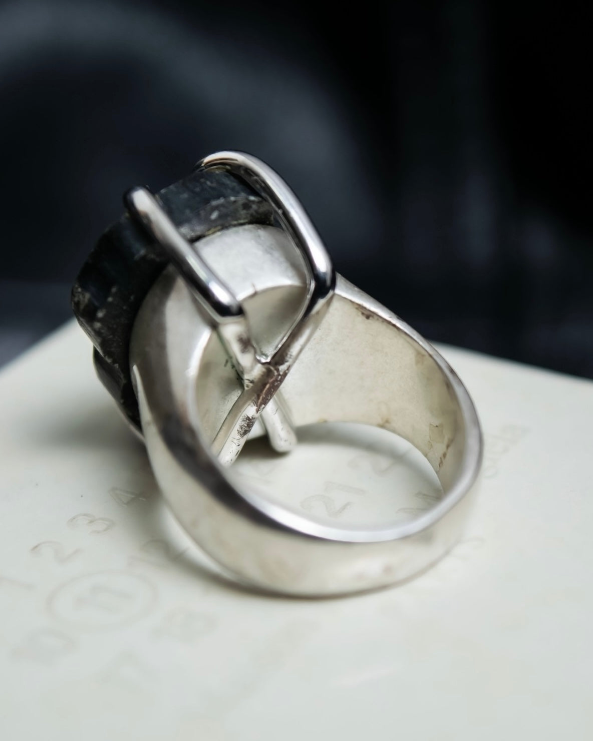 “Maison Margiela” Four stitches designed stone ring