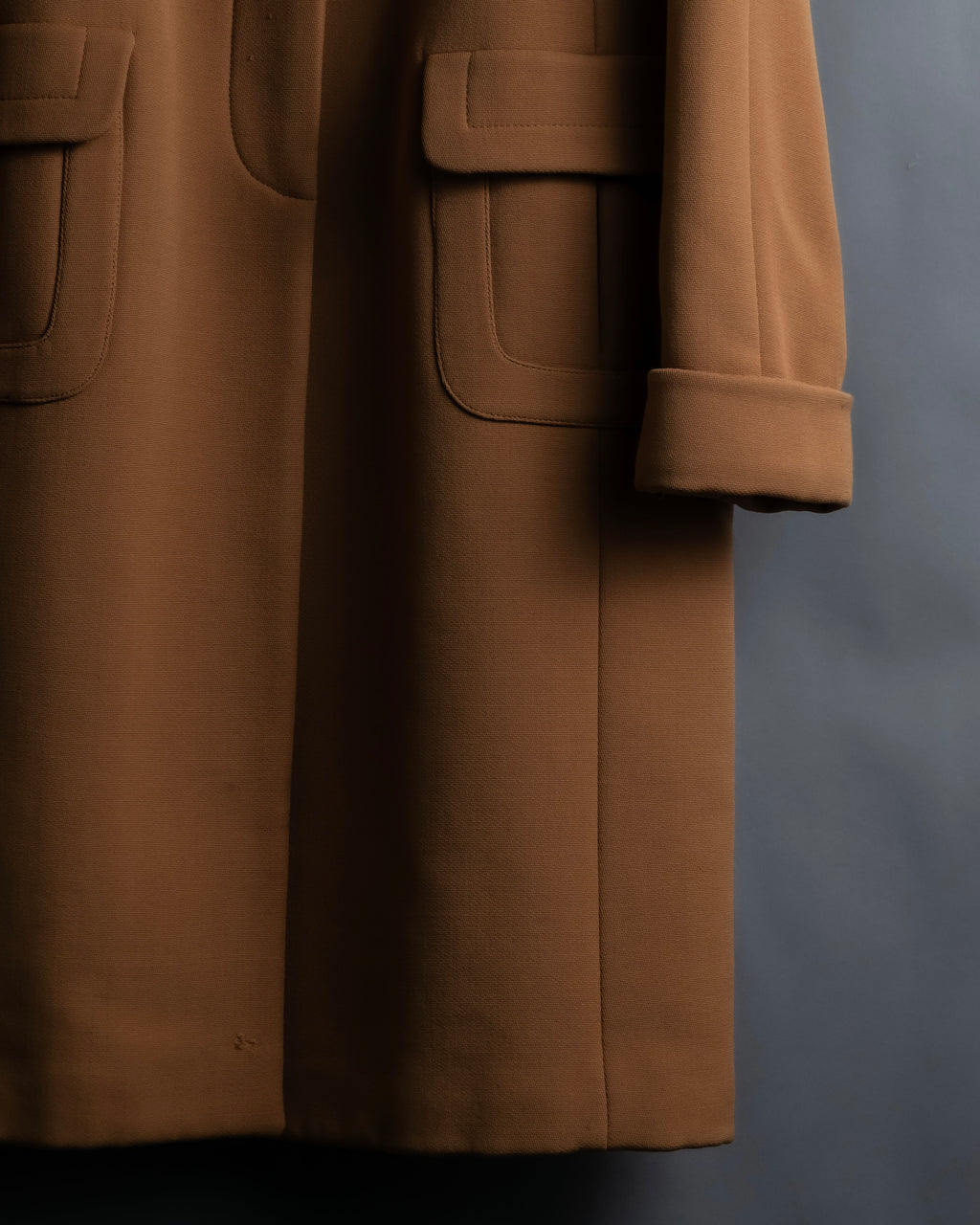 “LOEWE” beautiful cut raglan sleeve Lana wool 100% coat