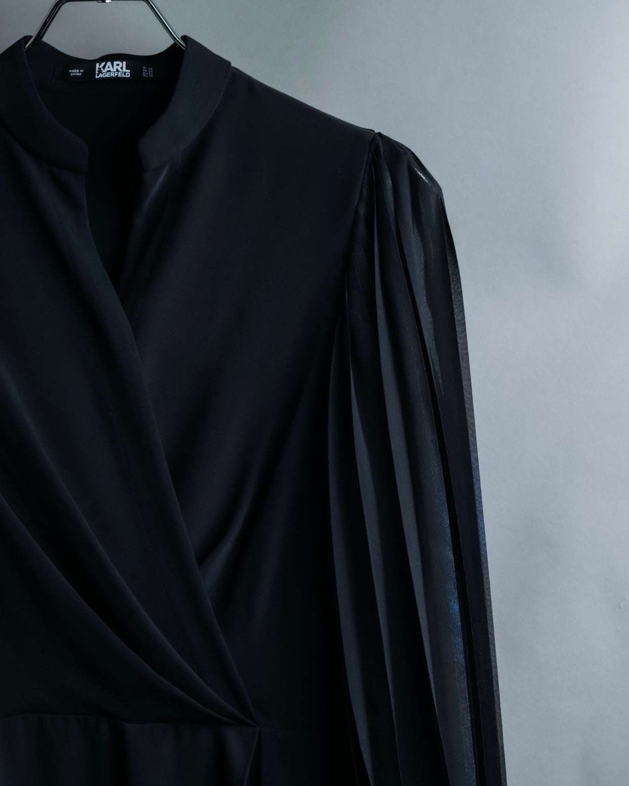 “Karl Lagerfeld” pleats designed stand collar summer dress