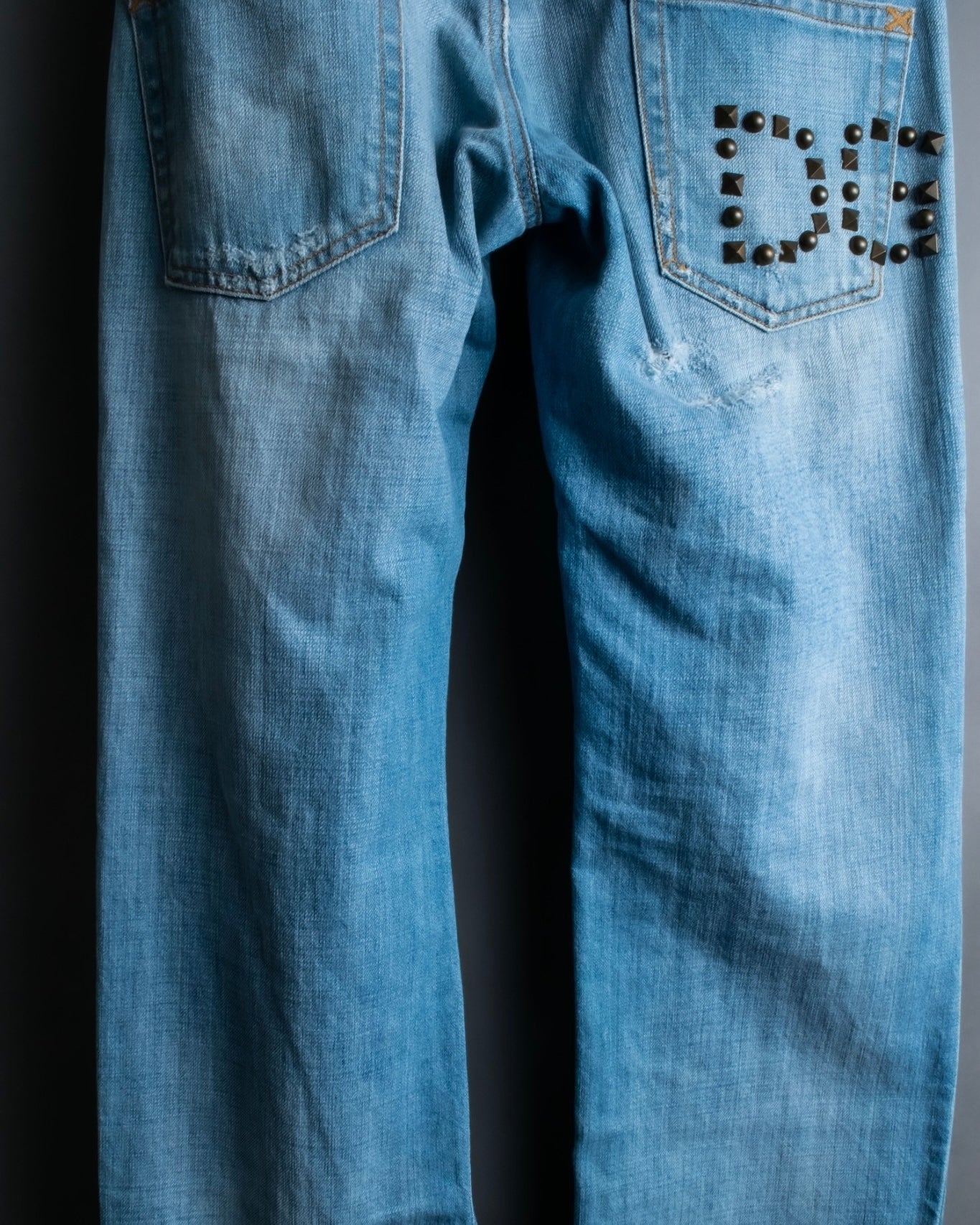 "DOLCE &amp; GABBANA" various studded distressed denim