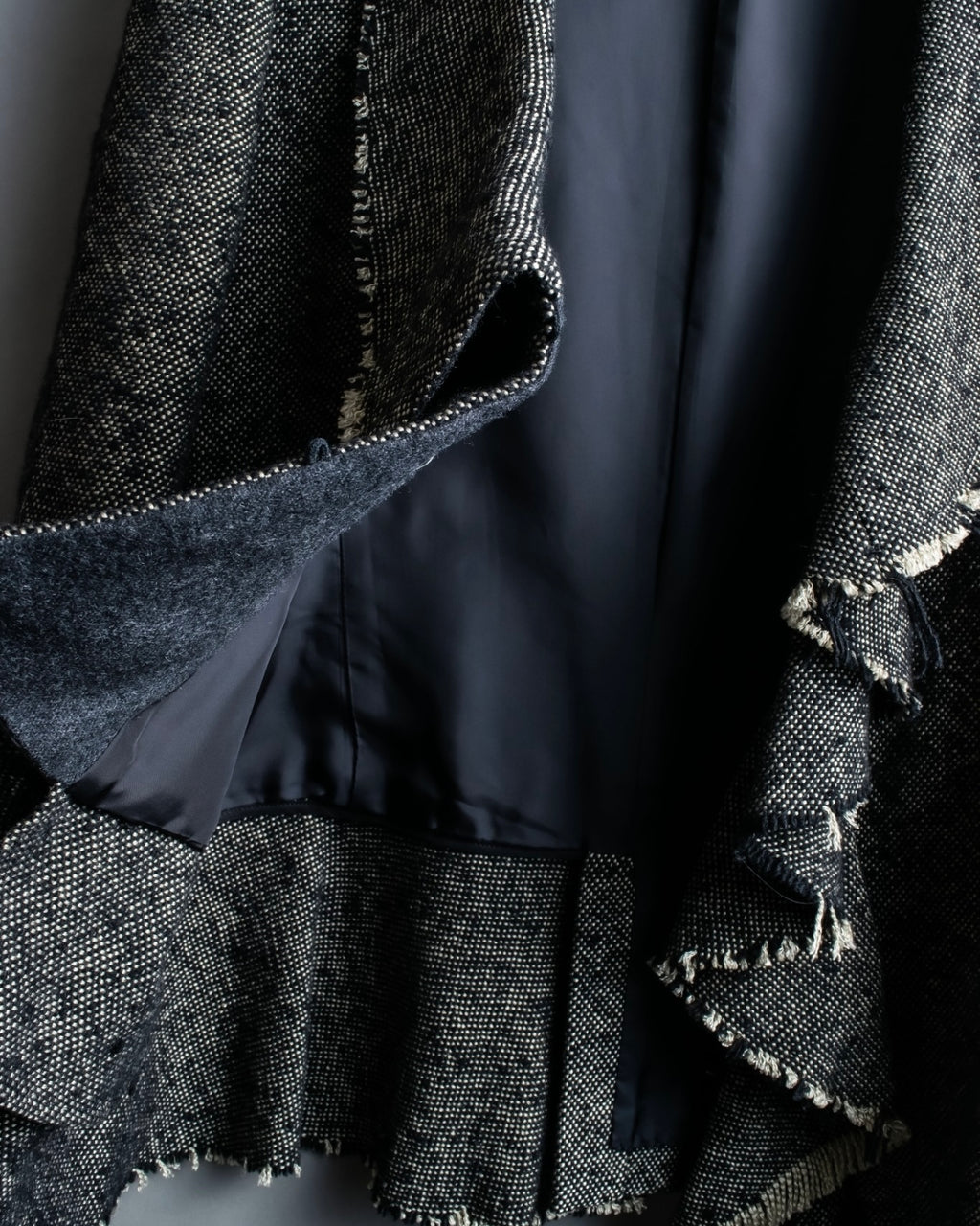 "Yohji Yamamoto +NOIR" Frill smoking jacket
