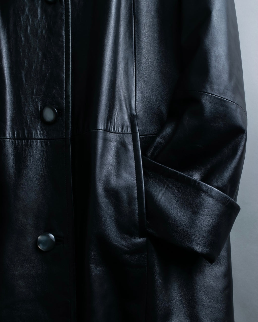 "ITALY VERA PELLE" round fur leather coat